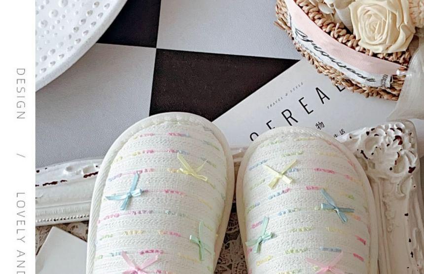 Ribbon Fleece Slippers Product Image