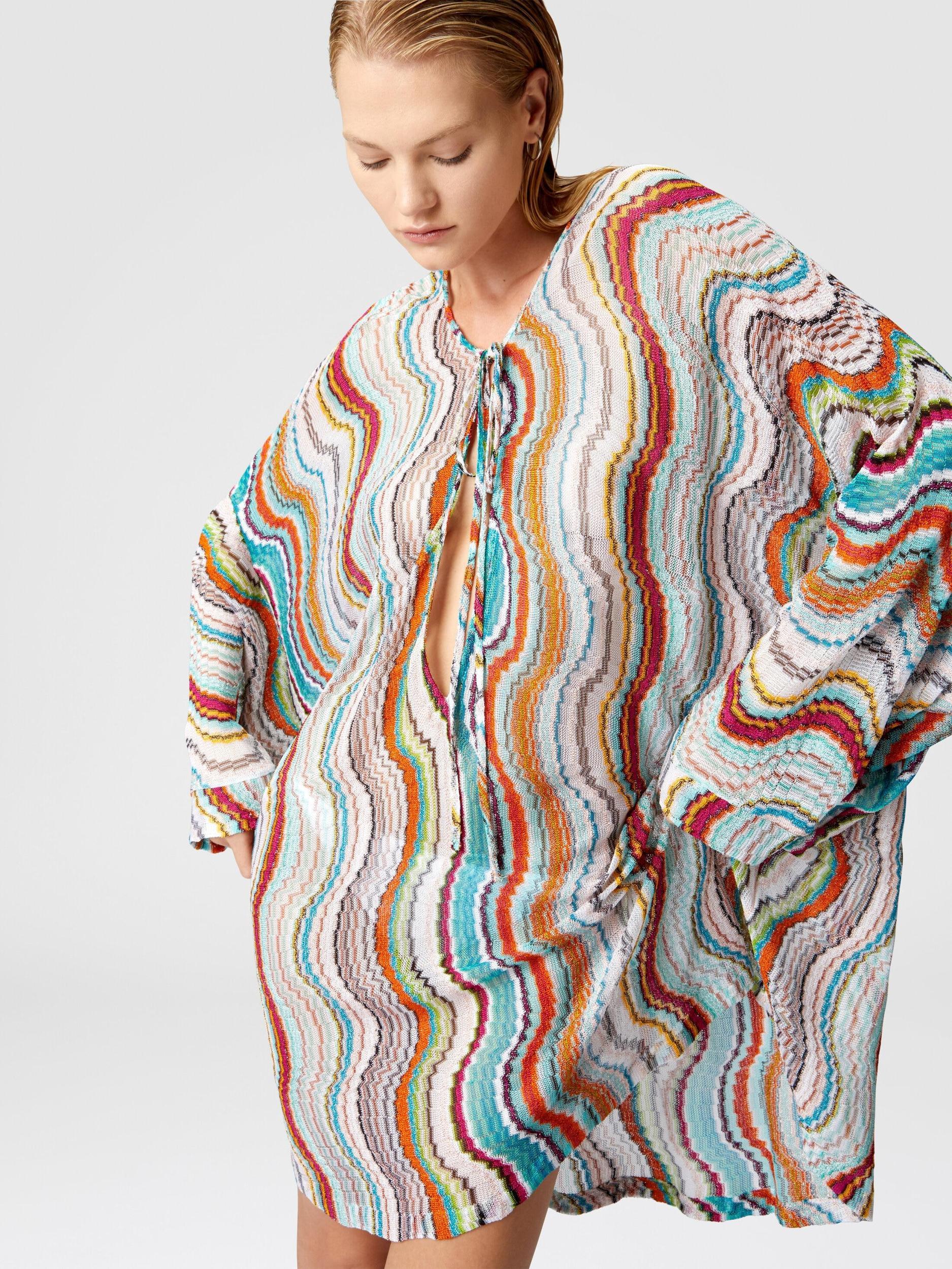 Long-sleeved cover-up kaftan with lamé wave motif Product Image