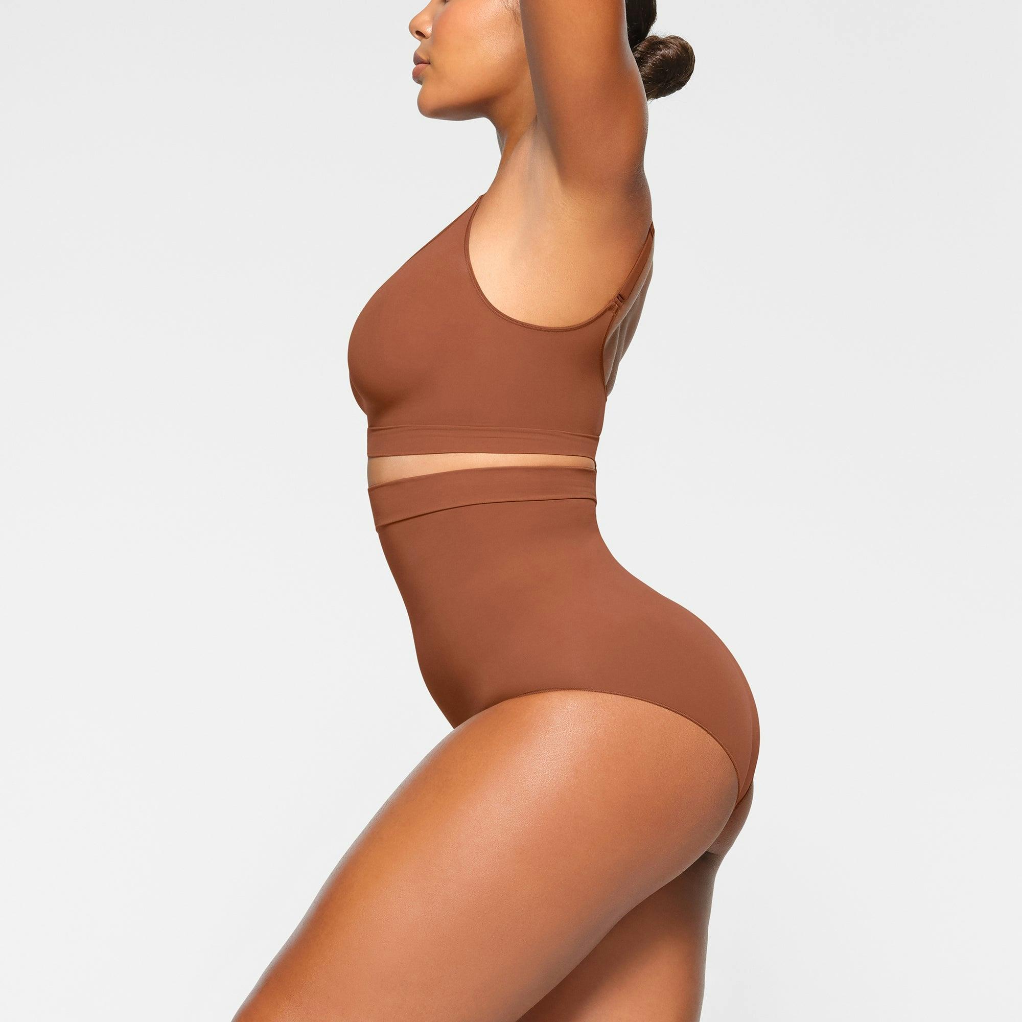 EVERYDAY SCULPT HIGH-WAISTED BRIEF | BRONZE Product Image