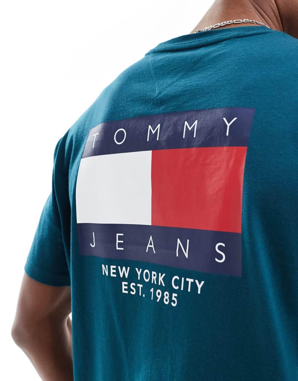 Tommy Jeans flag logo back print T-shirt in green Product Image