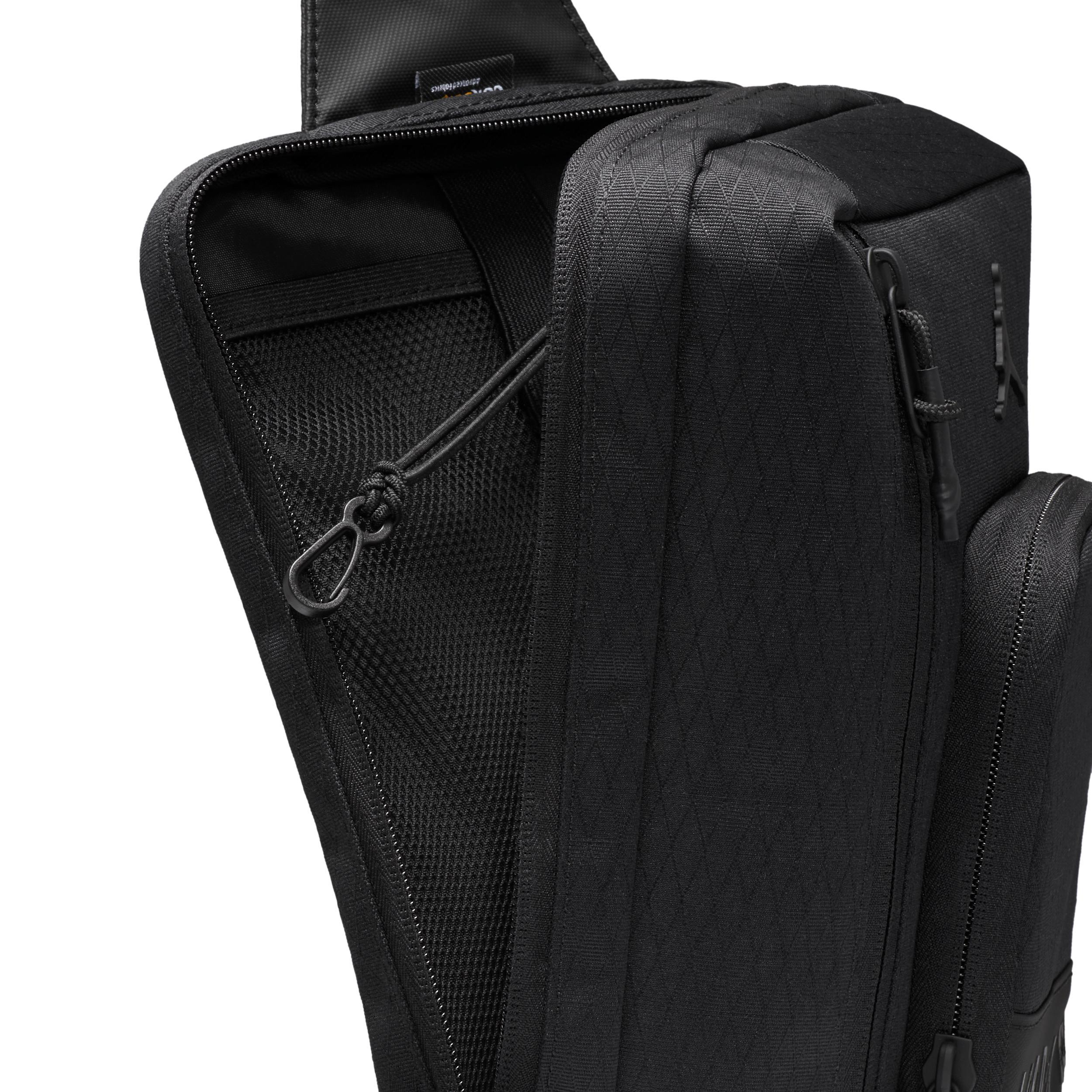 Jordan Collectors Crossbody Bag (3L) Product Image