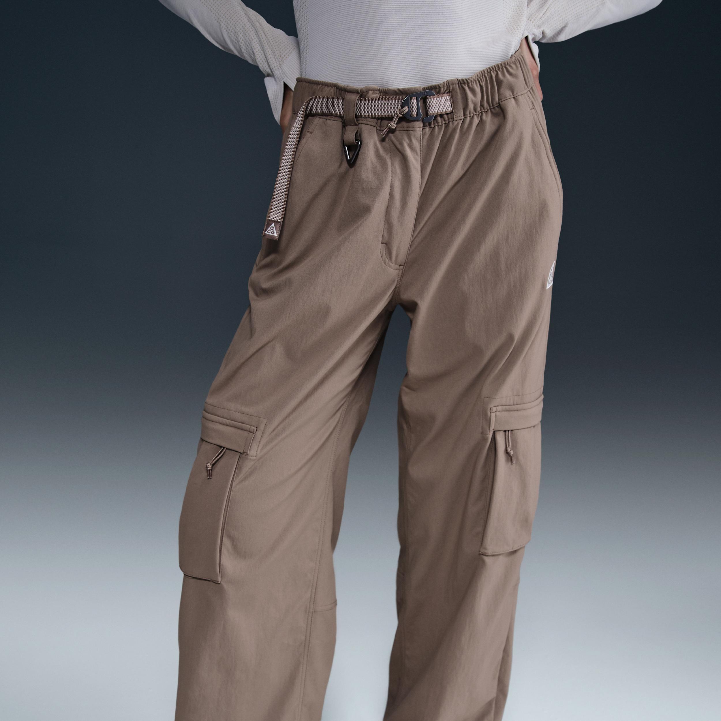 Women's Nike ACG "Smith Summit" Cargo Pants Product Image