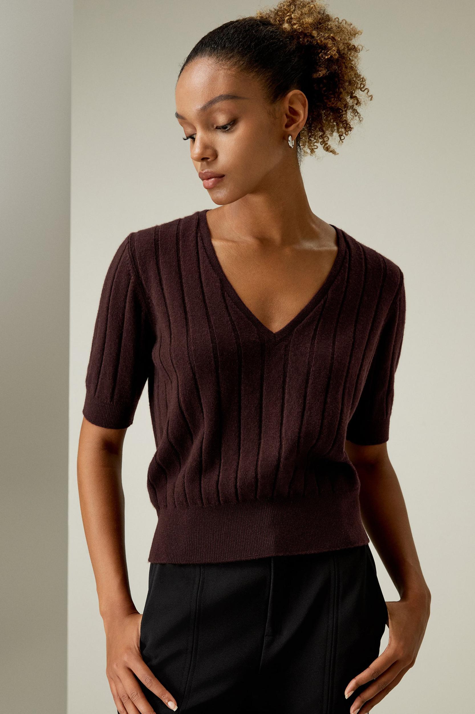 V-Neck Cashmere T-shirt Product Image