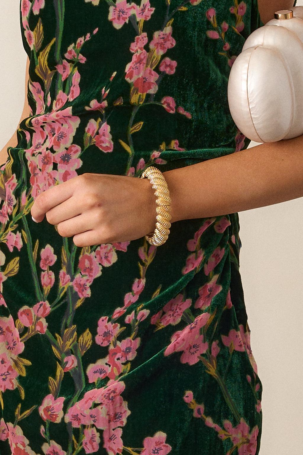 Twisted Treasure Gold Textured Bracelet Product Image