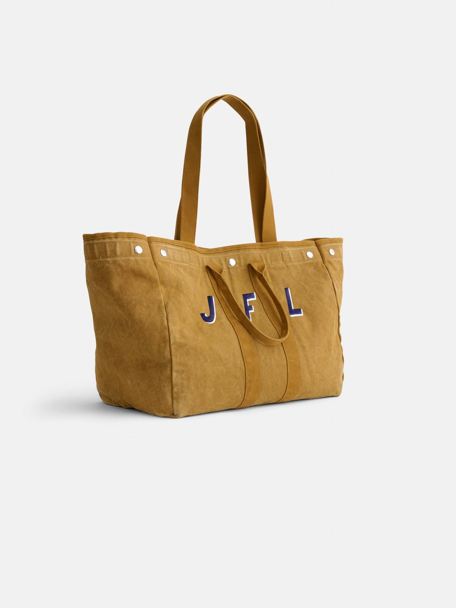 The Perfect Daily Tote Product Image