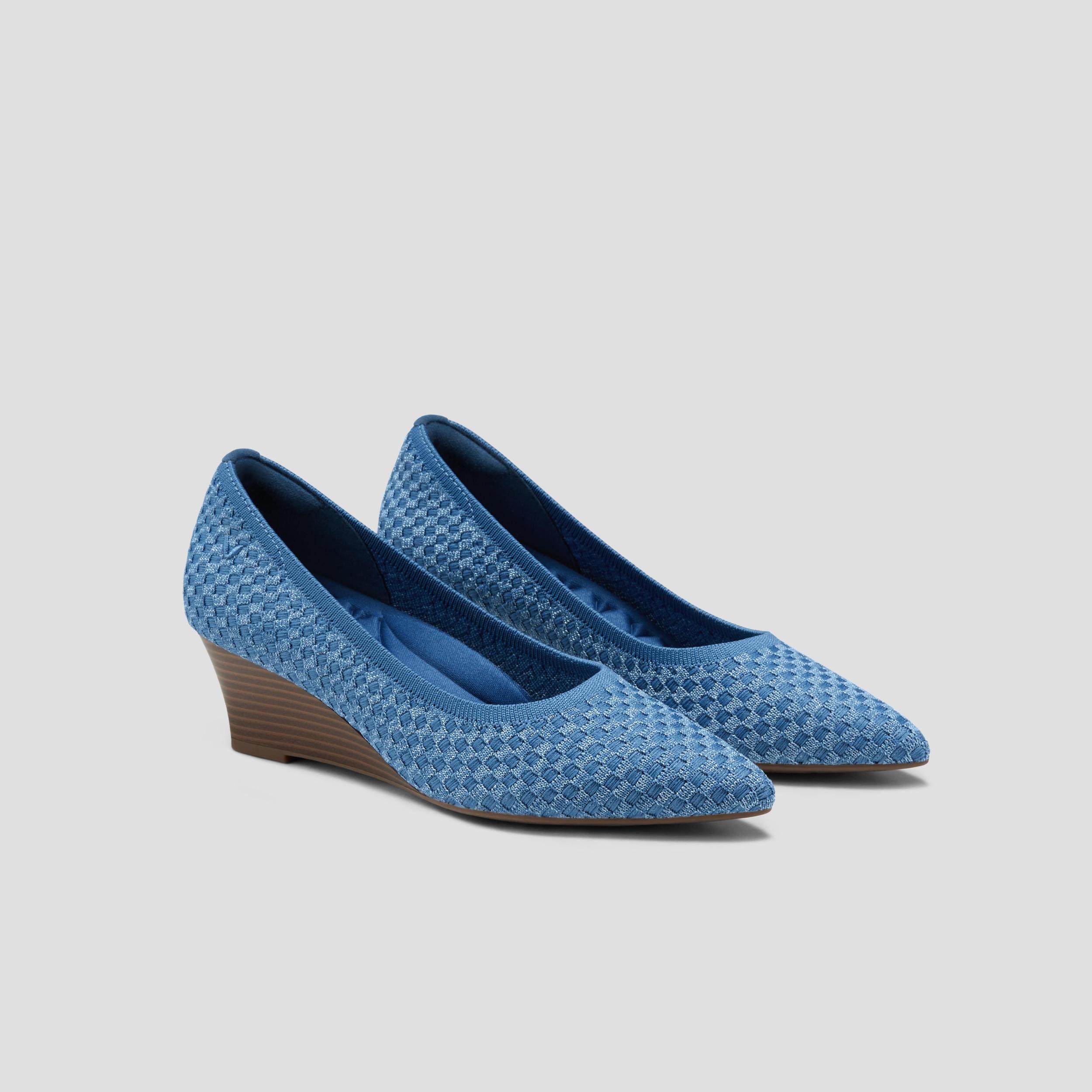 Pointed-Toe Wedge (Aria Wedge Pro) Product Image