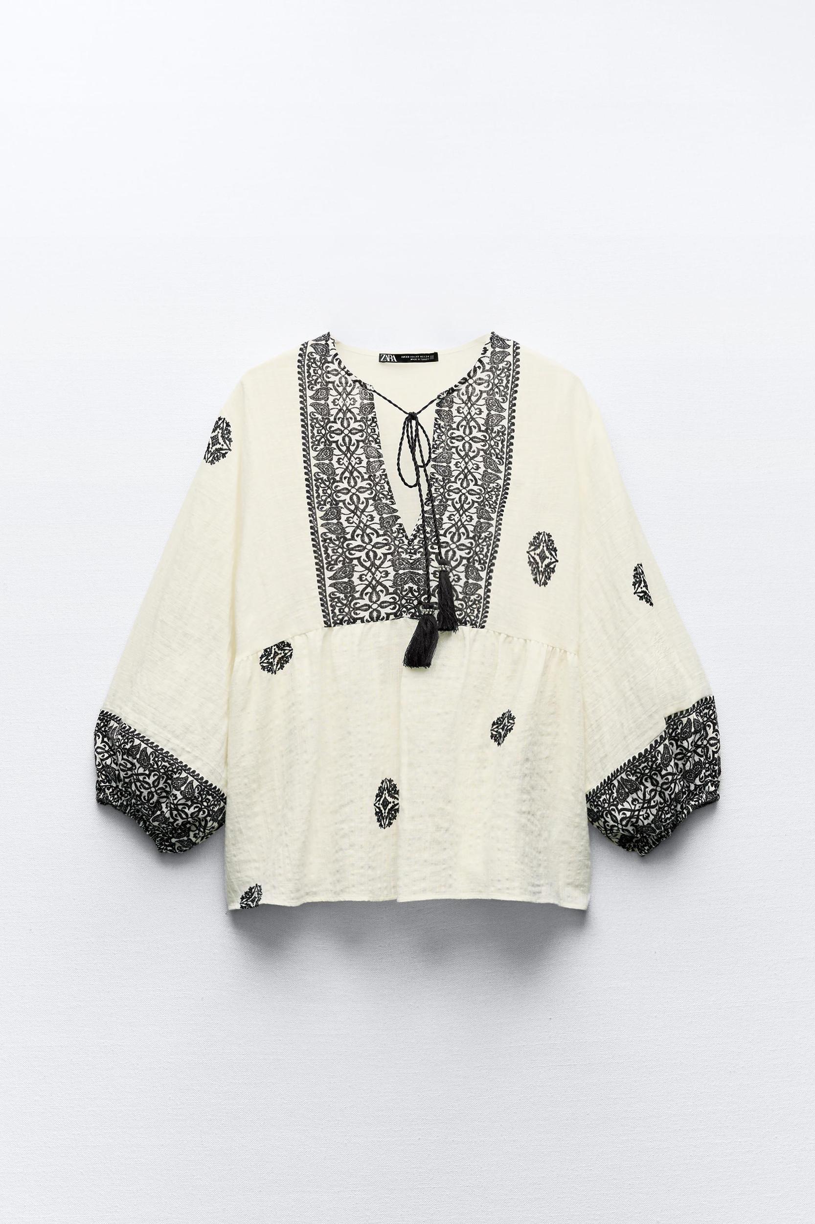 PRINTED RUSTIC BLOUSE Product Image