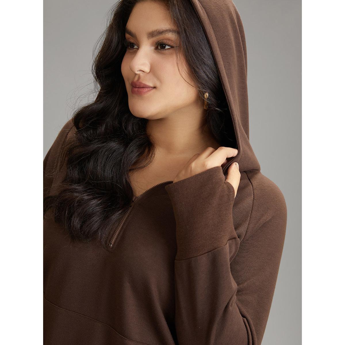 Plus Size Plain Thumb Hole Hooded Kangaroo Pocket Sweatshirt Women DarkBrown Casual Plain Hooded Dailywear Sweatshirts BloomChic 18-20/2X Product Image