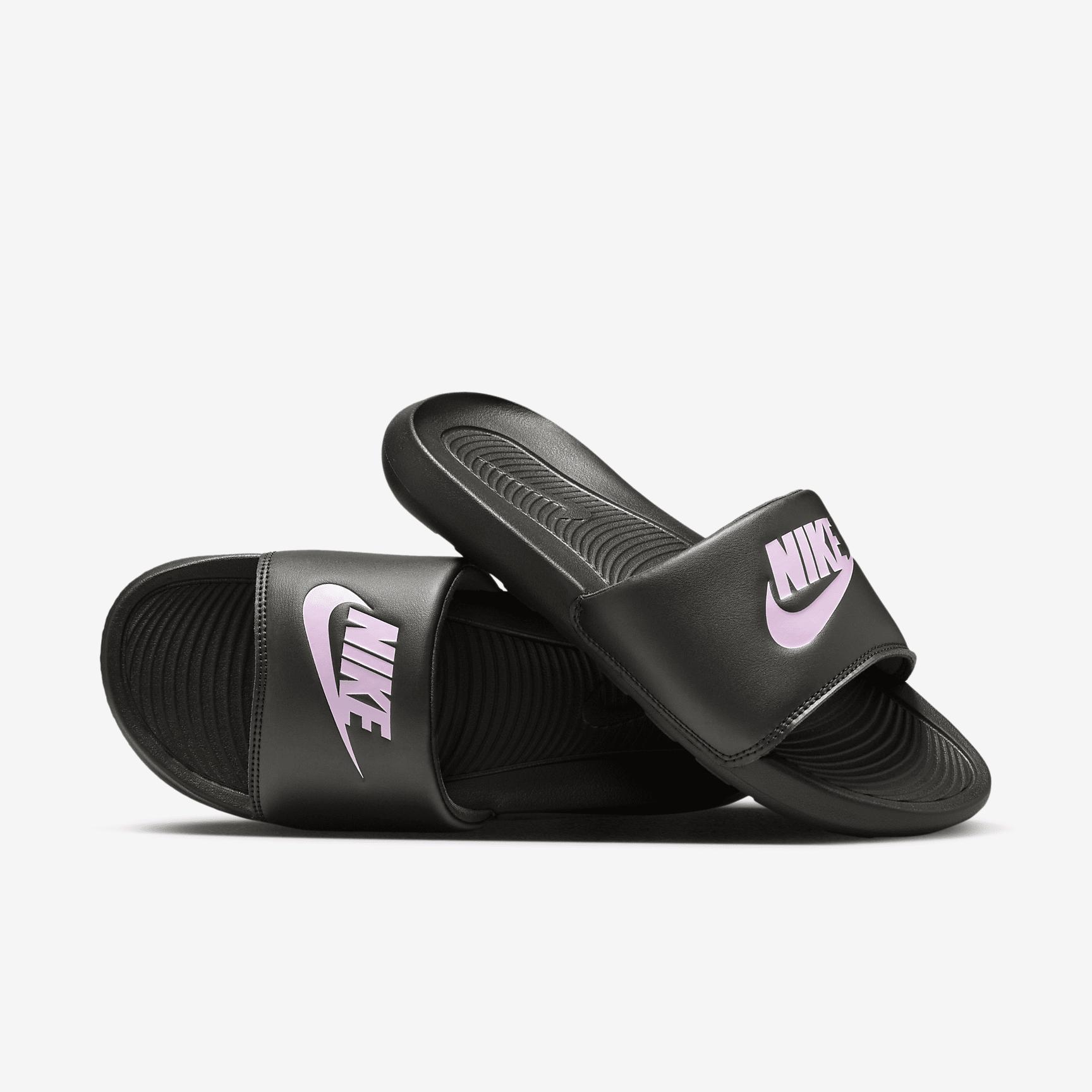 Nike Womens Victori One Slide Sandal Product Image