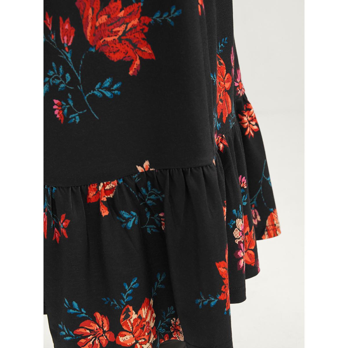 Plus Size Floral Print V Neck Pocket Flutter Hem Dress Without Belt Multicolor Women Elegant Pocket V-neck Long Sleeve Curvy Midi Dress BloomChic 30/6X Product Image