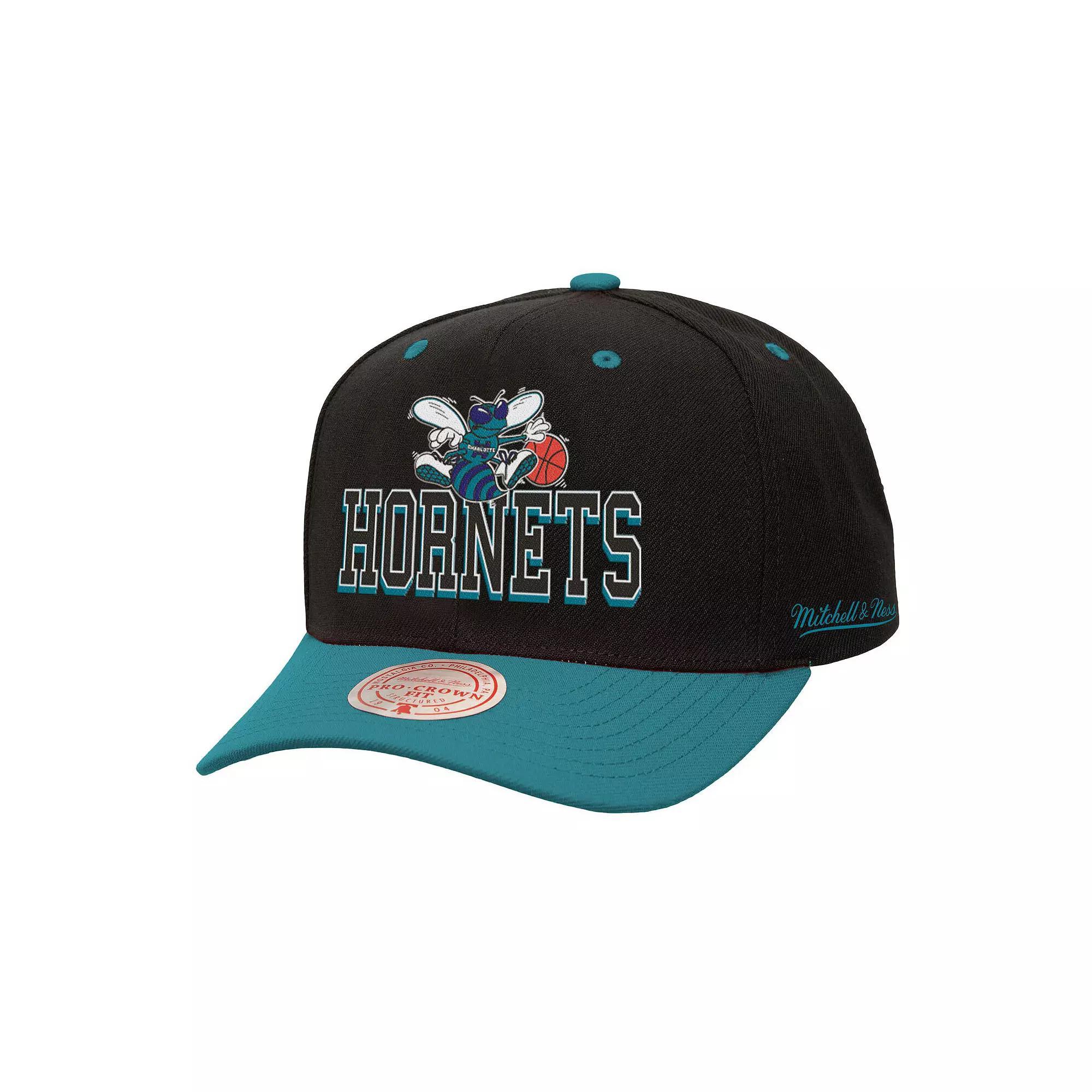 Men's Mitchell & Ness Black/Teal Charlotte Hornets Backside Script Two-Tone Pro Crown Adjustable Hat, Chr Black Product Image