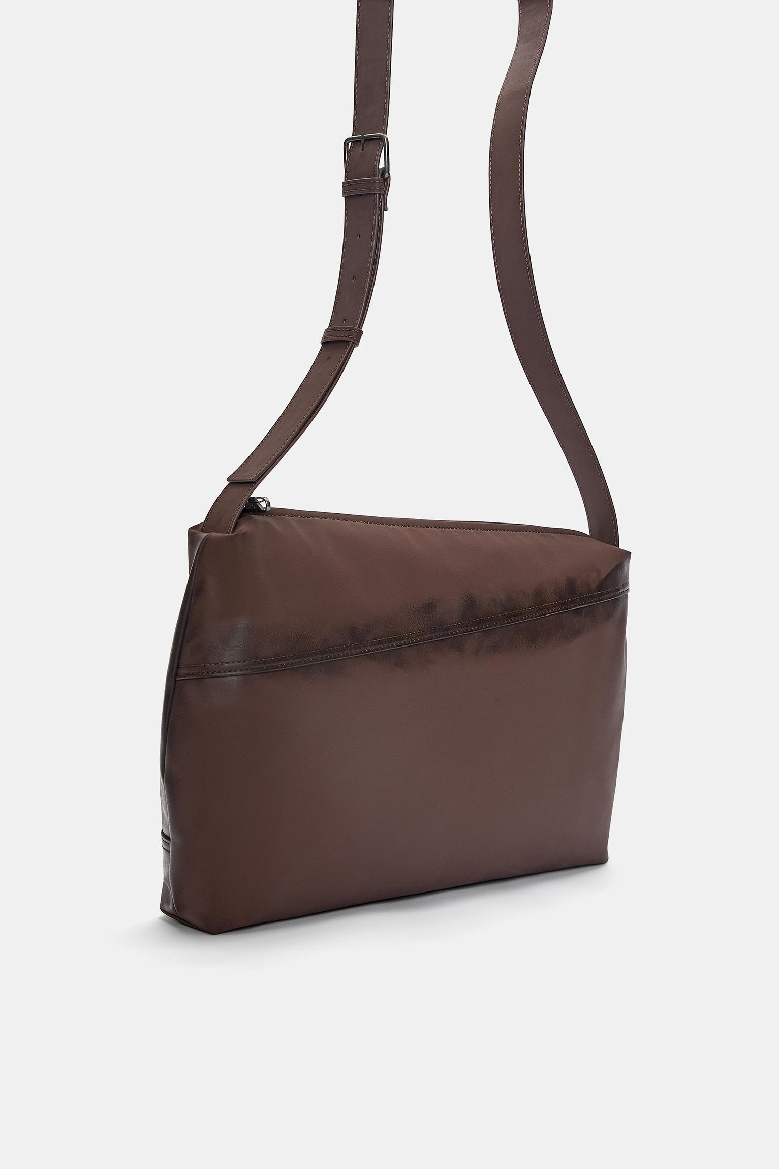 Maxi multipiece crossbody bag Product Image