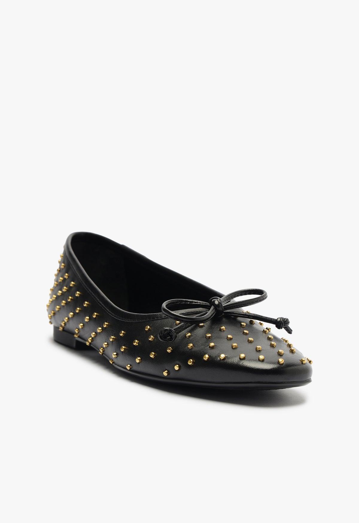 Arissa Studs Flat Product Image