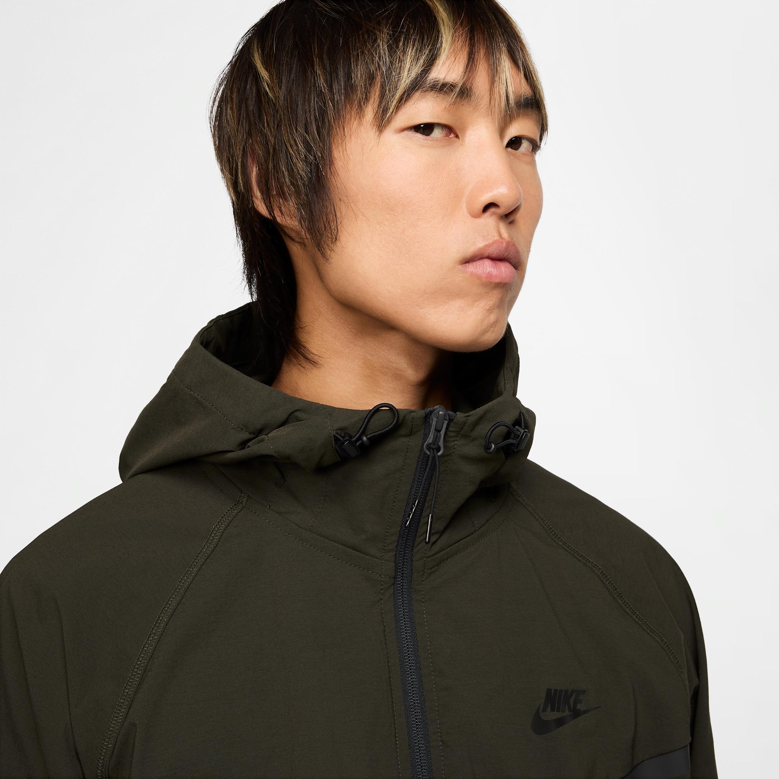 Nike Men's Tech Woven Jacket Product Image