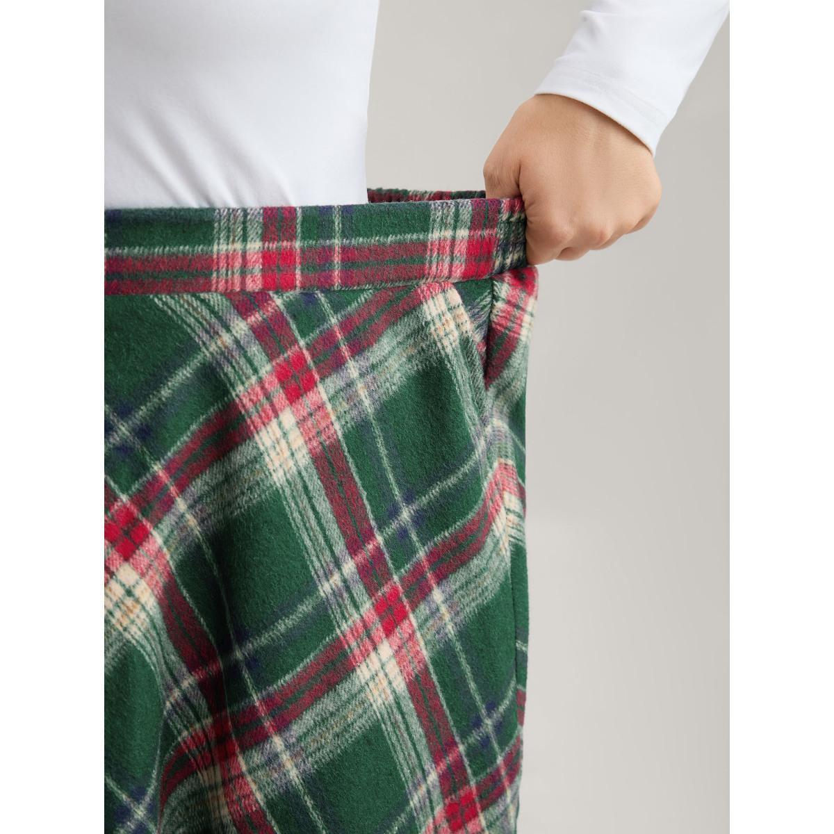 Plus Size Plaid Pattern Elastic Waist A-line Mini Skirt Women DarkGreen Elegant Low stretch Slanted pocket Everyday Skirts BloomChic 18-20/2X Product Image
