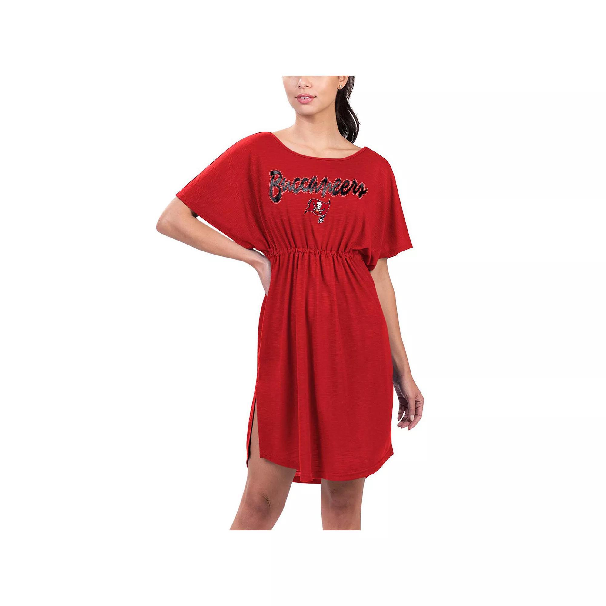 Women's G-III 4Her by Carl Banks Red Tampa Bay Buccaneers Versus Swim Coverup, Size: 2XL Product Image