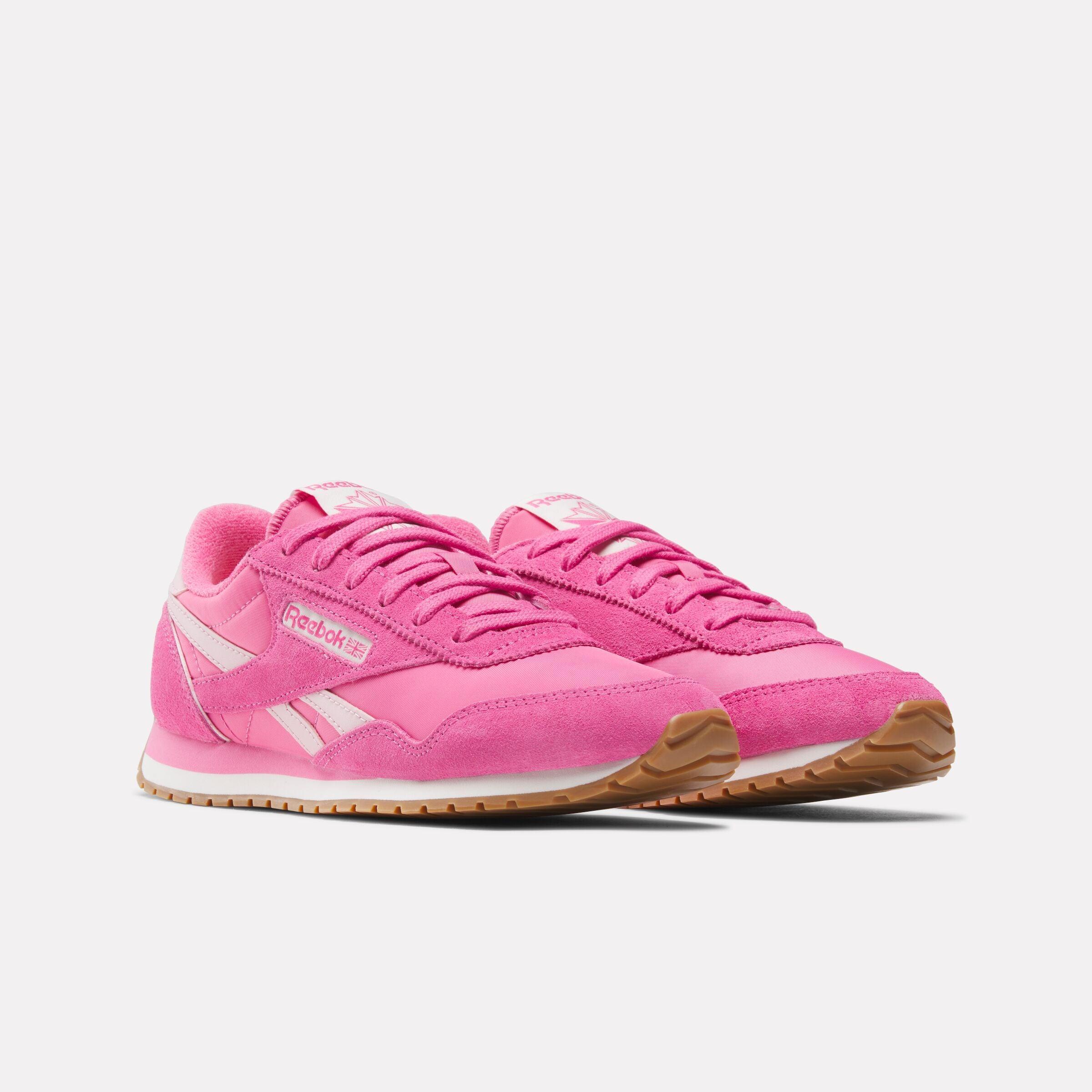 Women's Classic AZ Shoes Female Product Image