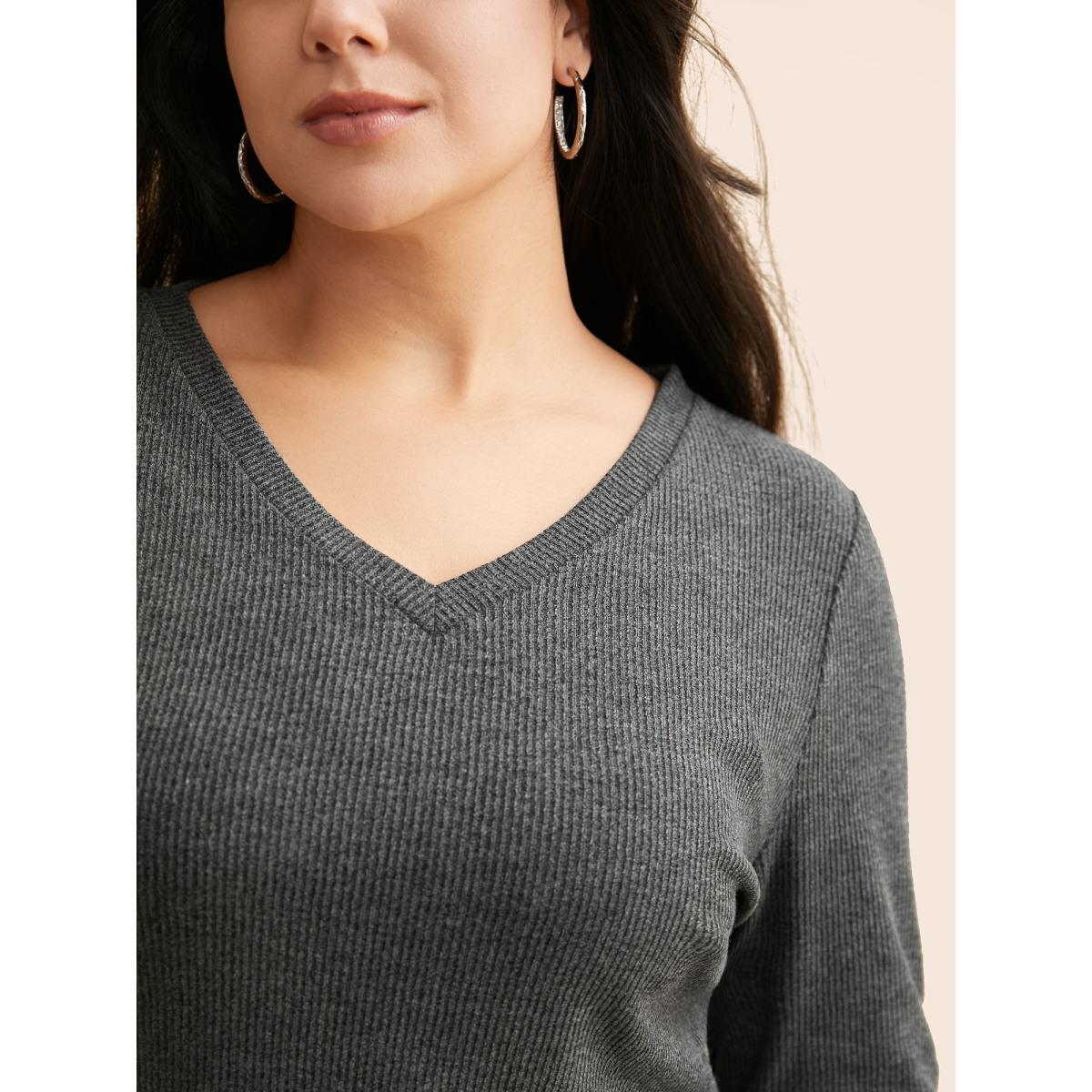 Plus Size Solid V Neck Asymmetrical Hem T-shirt DimGray Women Casual Texture V-neck Bodycon Everyday T-shirts BloomChic 22-24/3X Product Image