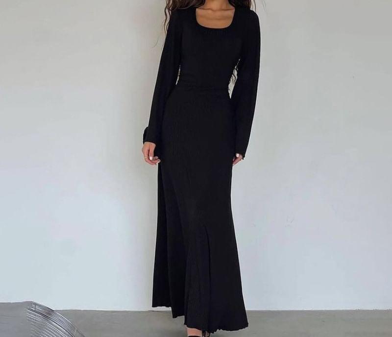 Bell Sleeve Scoop Neck Plain Ribbed Maxi A-Line Dress Product Image