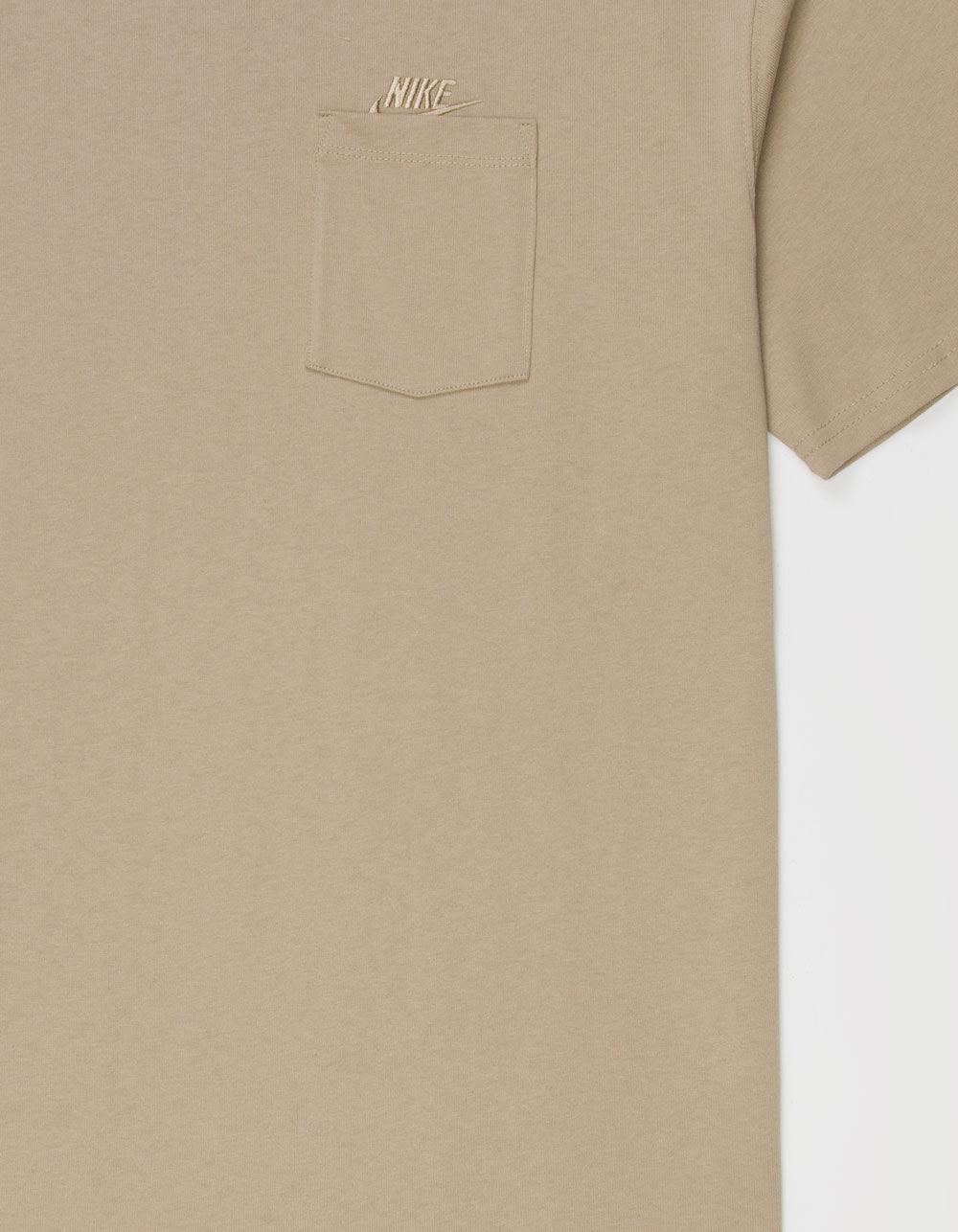 NIKE Sportswear Premium Essentials Mens Pocket Tee - WHITE Product Image