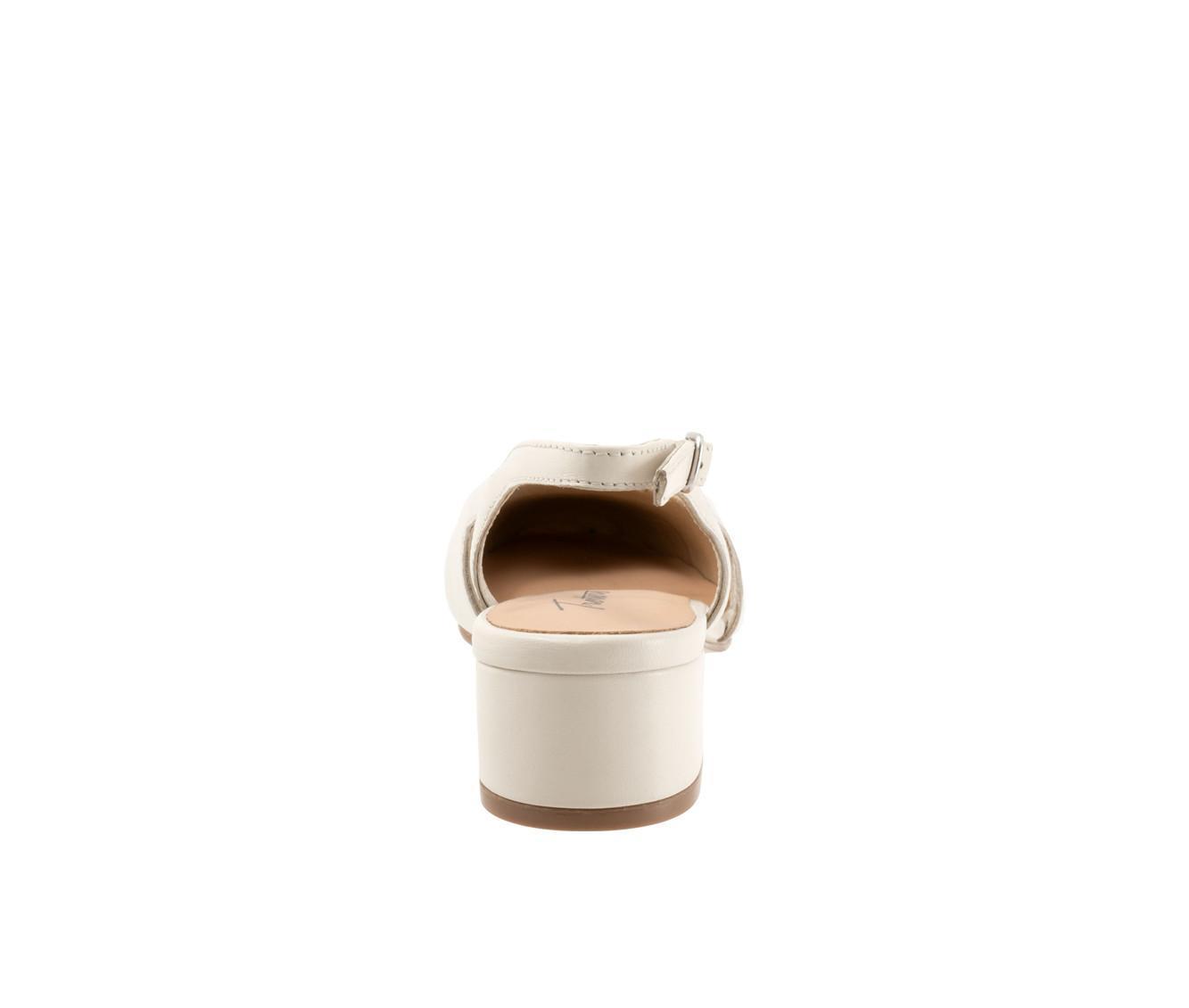 Women's Trotters Dottie Pumps Product Image