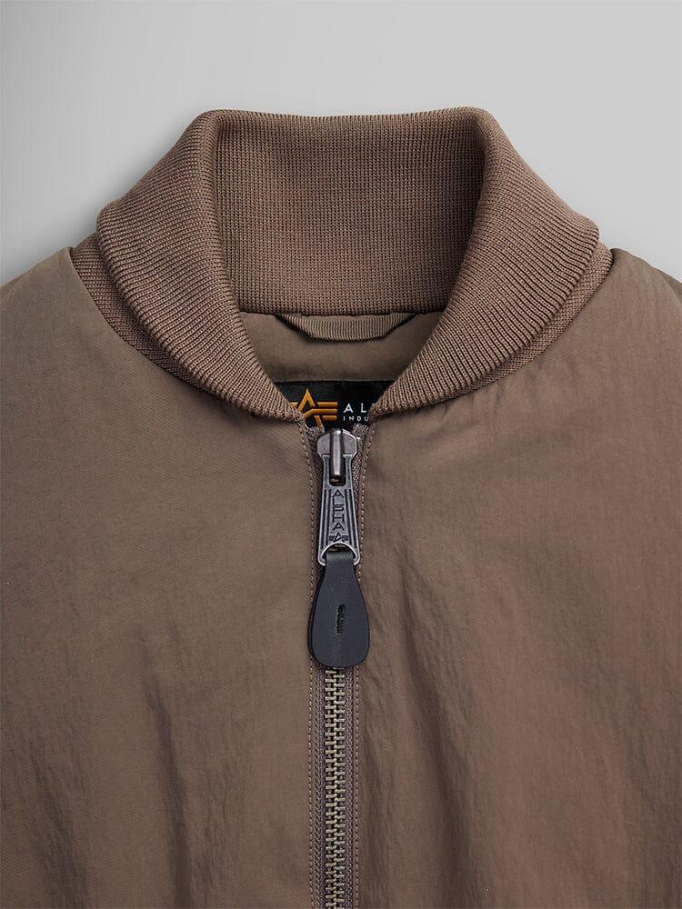 WOMEN'S SHORT CINCHED WAIST JACKET Product Image