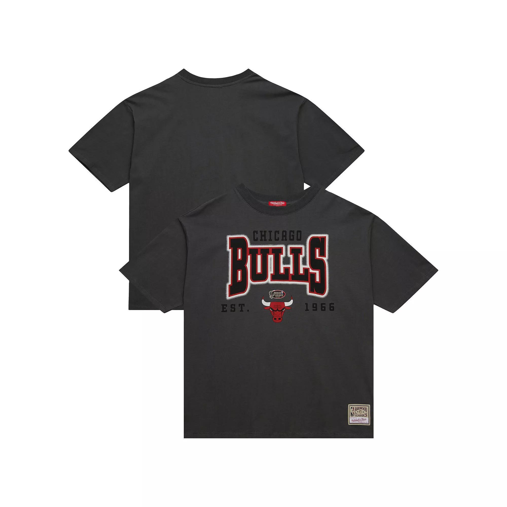 Women's Mitchell & Ness Gray Chicago Bulls Hardwood Classics Oversized Boyfriend T-Shirt, Size: XL, Grey Product Image