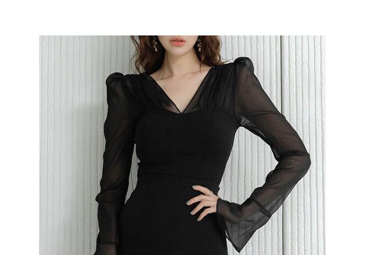 Long-Sleeve V-Neck Plain Midi Mermaid Dress Product Image