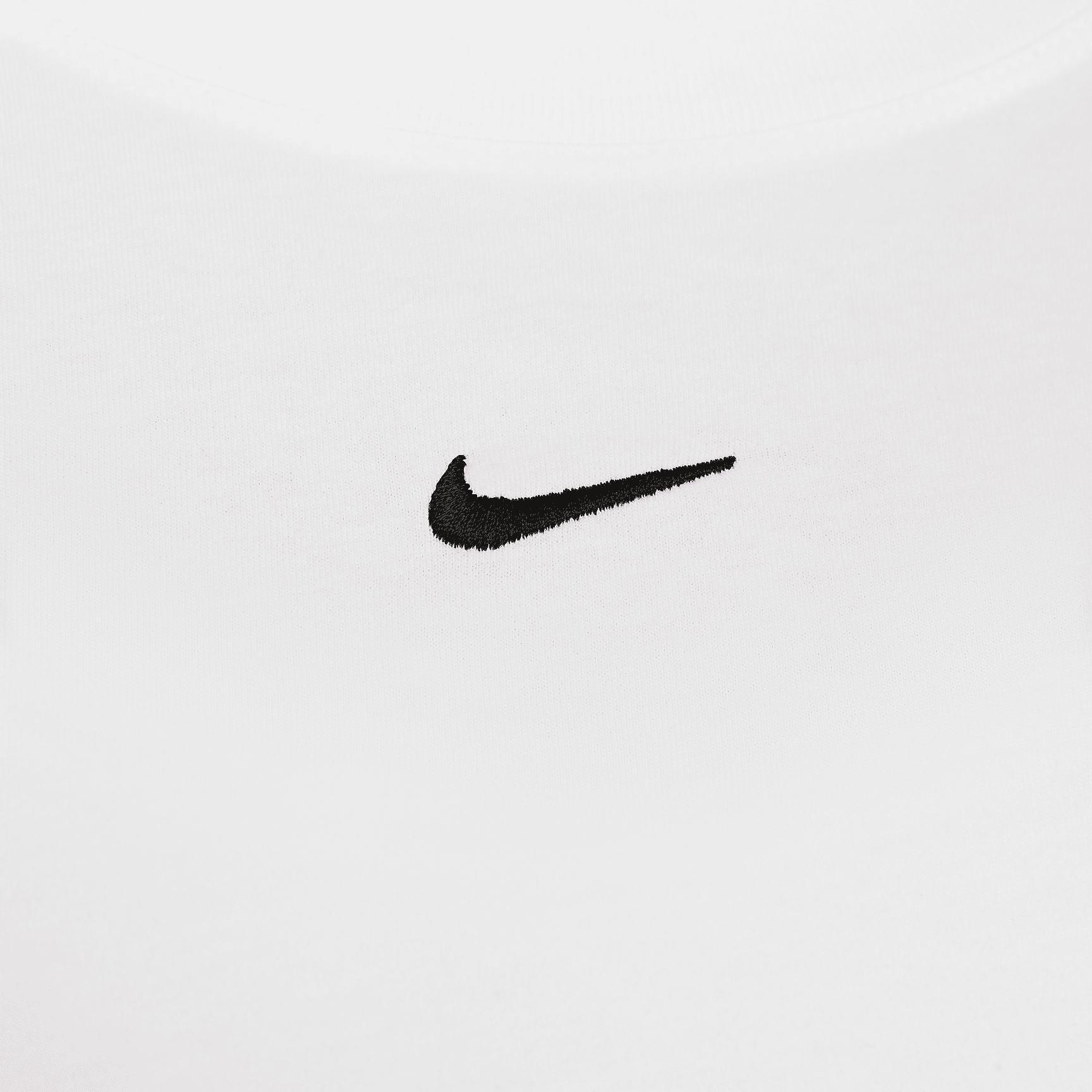 Women's Nike Sportswear Essential T-Shirt (Plus Size) Product Image
