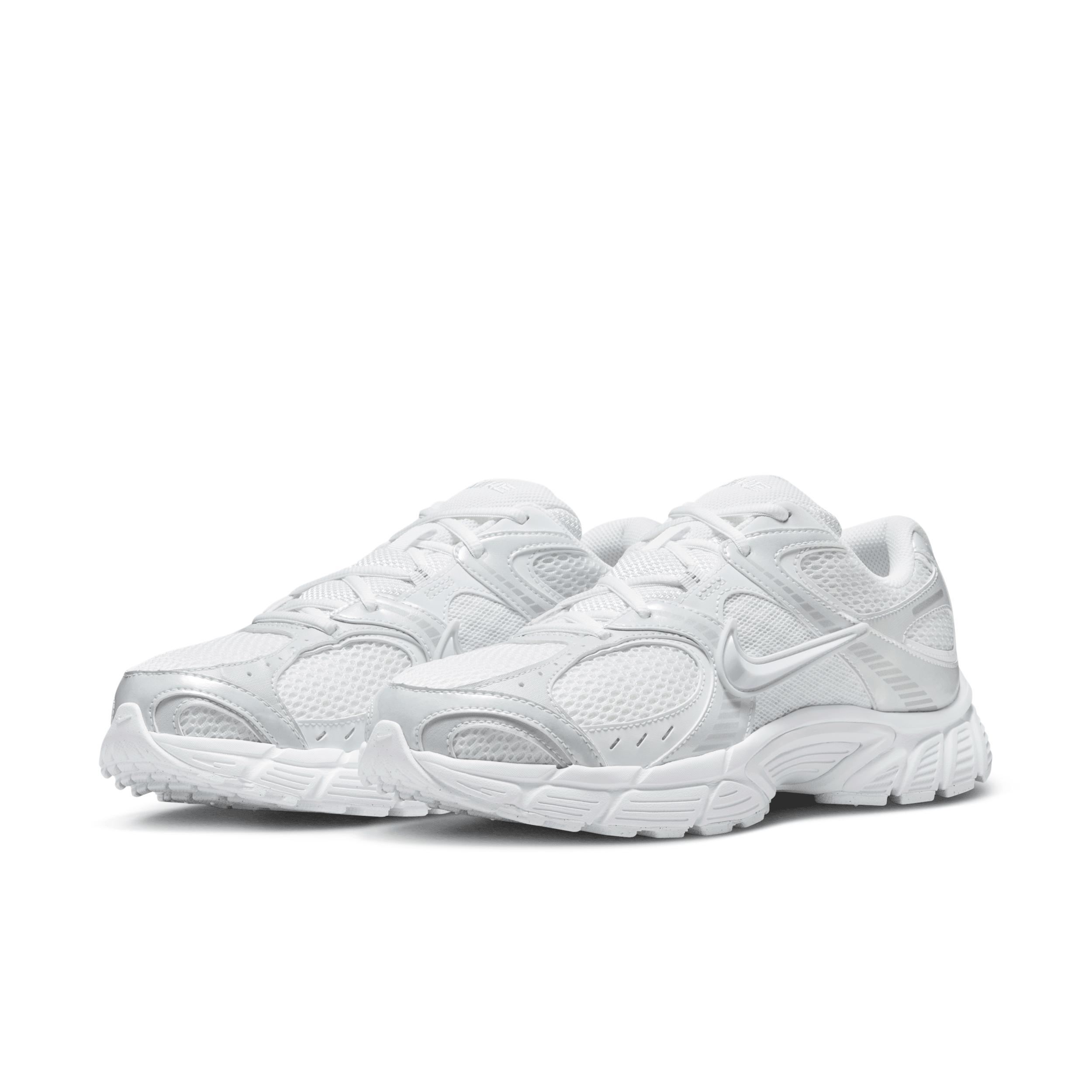 Nike Men's V5 RNR Shoes Product Image