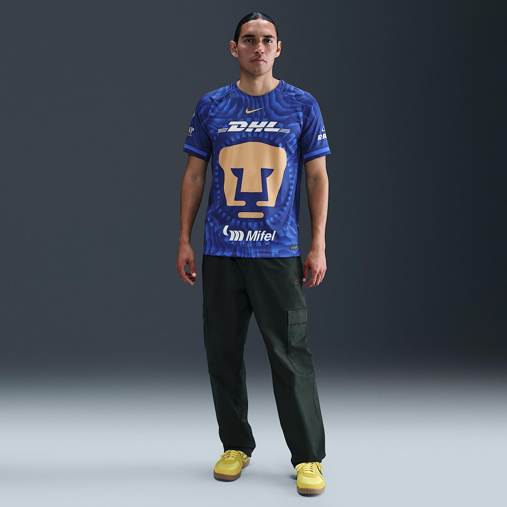 Pumas UNAM 2025/26 Stadium Away Men's Nike Dri-FIT Soccer Replica Jersey Product Image