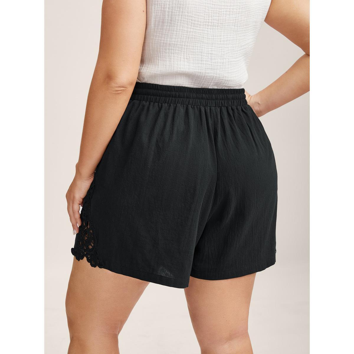 Plus Size Lace Trim Waist Drawstring Shorts Women Black Vacation Shorts BloomChic 22-24/3X Product Image