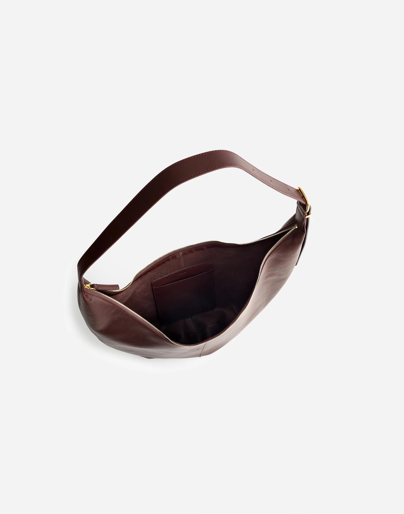 The Essential Curve Shoulder Bag Product Image
