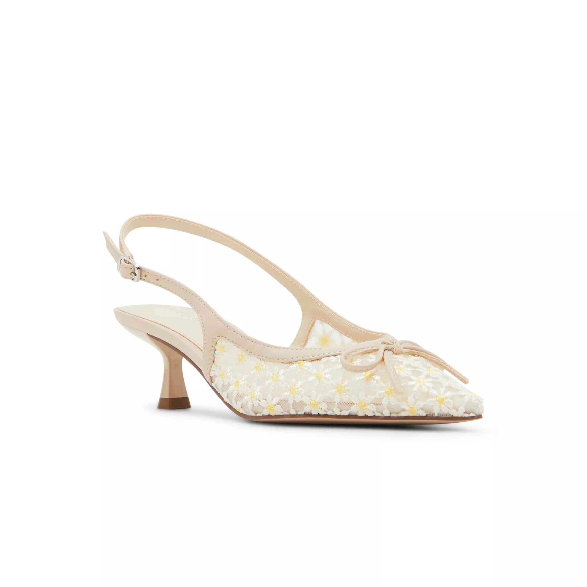 Womens Madden Girl Vogue Kitten Heels Product Image