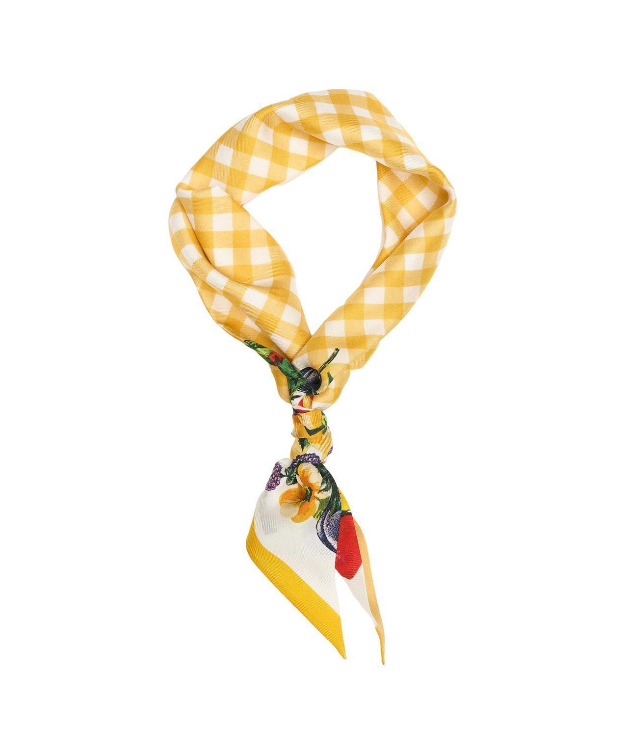 Silk foulard with pattern Product Image