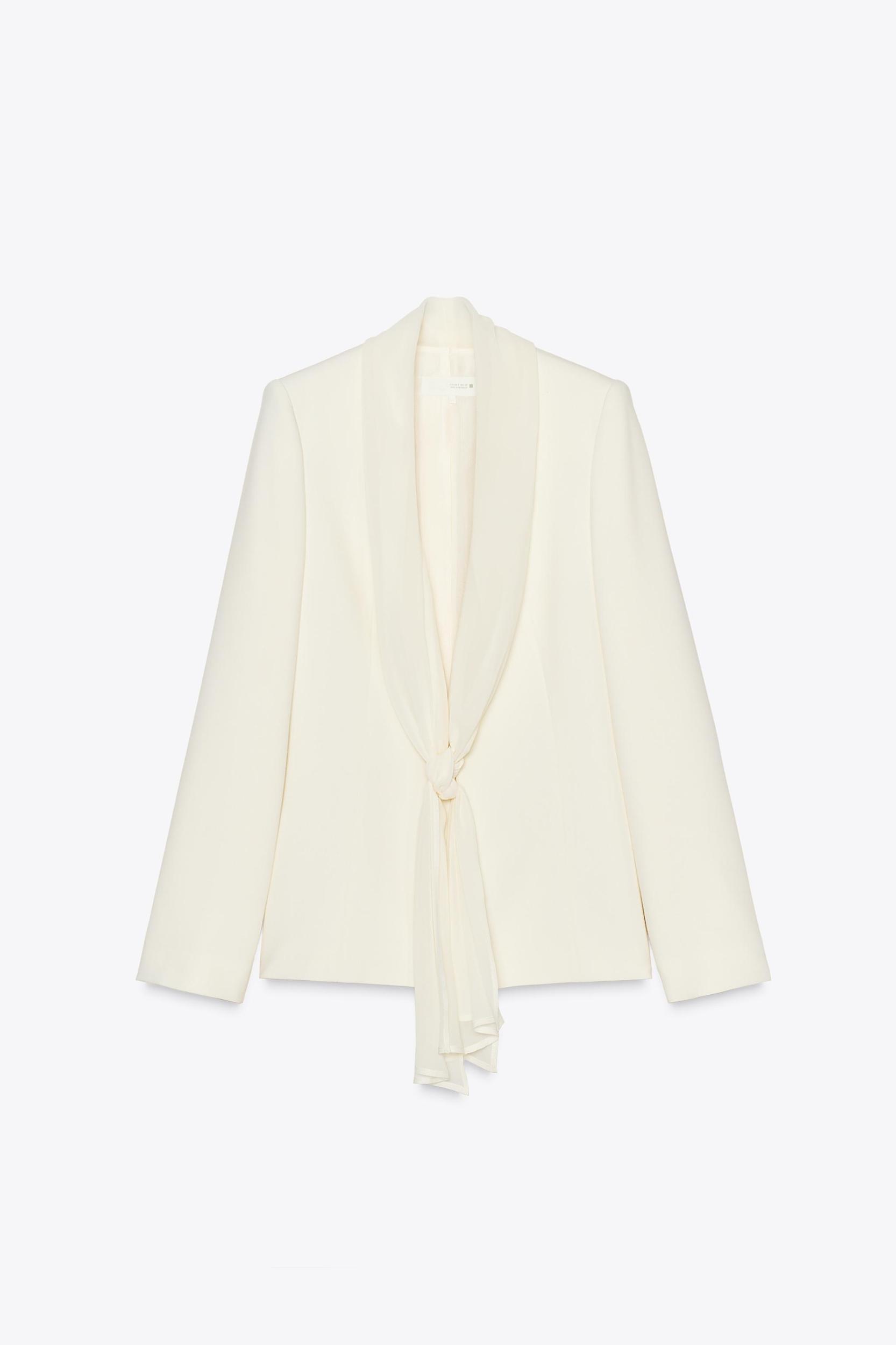 KNOTTED LAPEL BLAZER Product Image