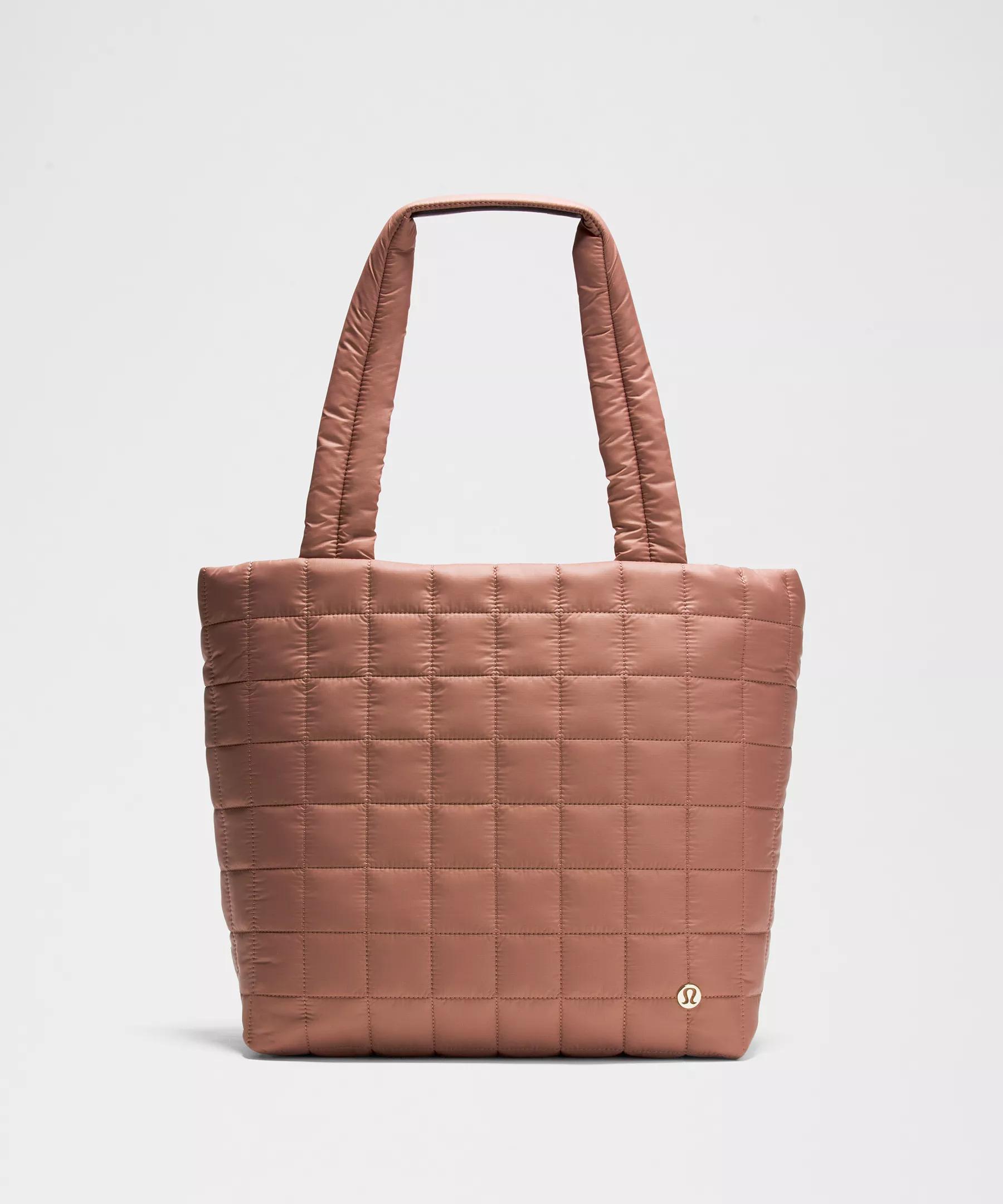 Quilted Grid Tote Bag 12L Product Image