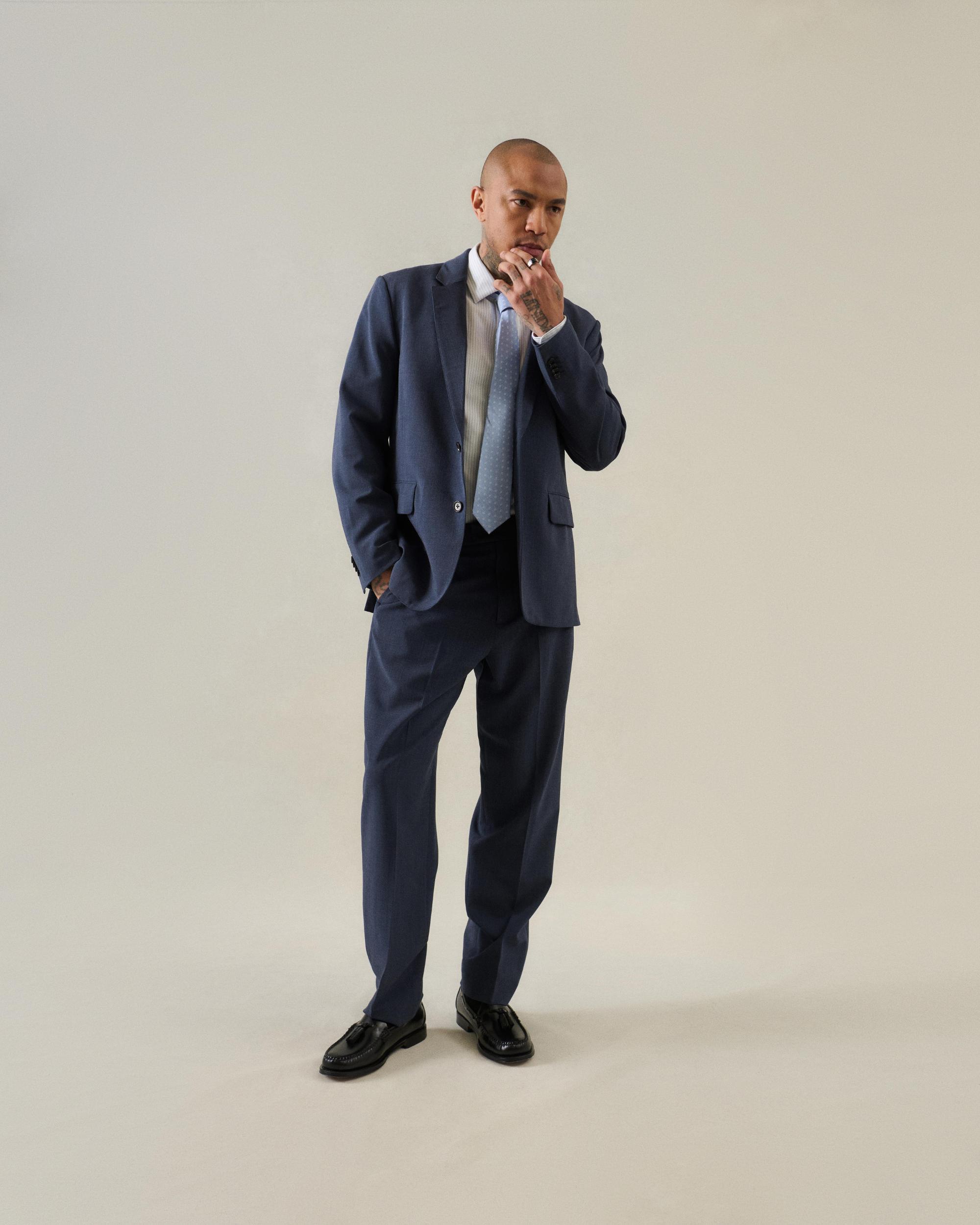 The A&F Collins Tailored Classic Blazer Product Image