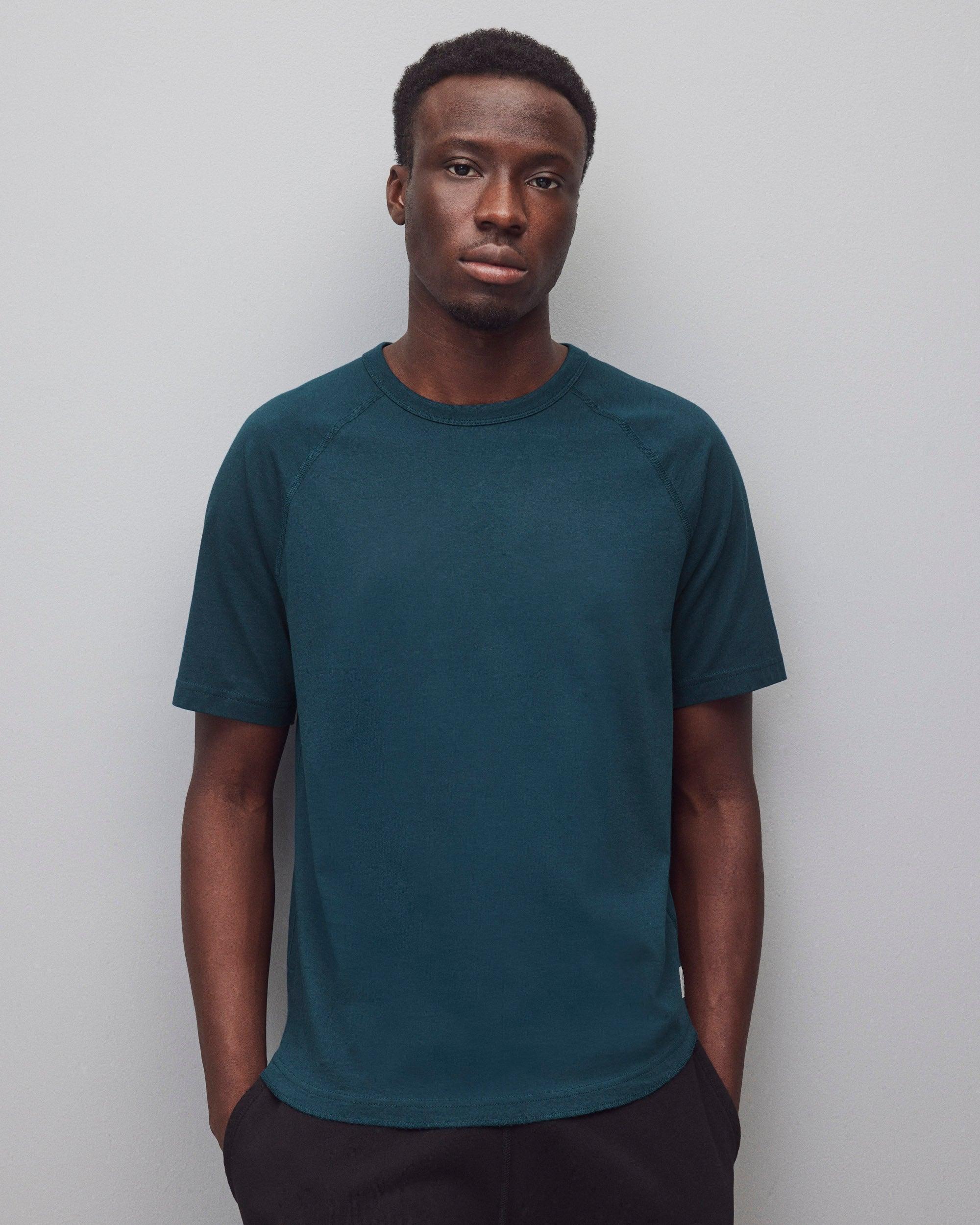 Lightweight Jersey Standard Raglan T-Shirt Male Product Image