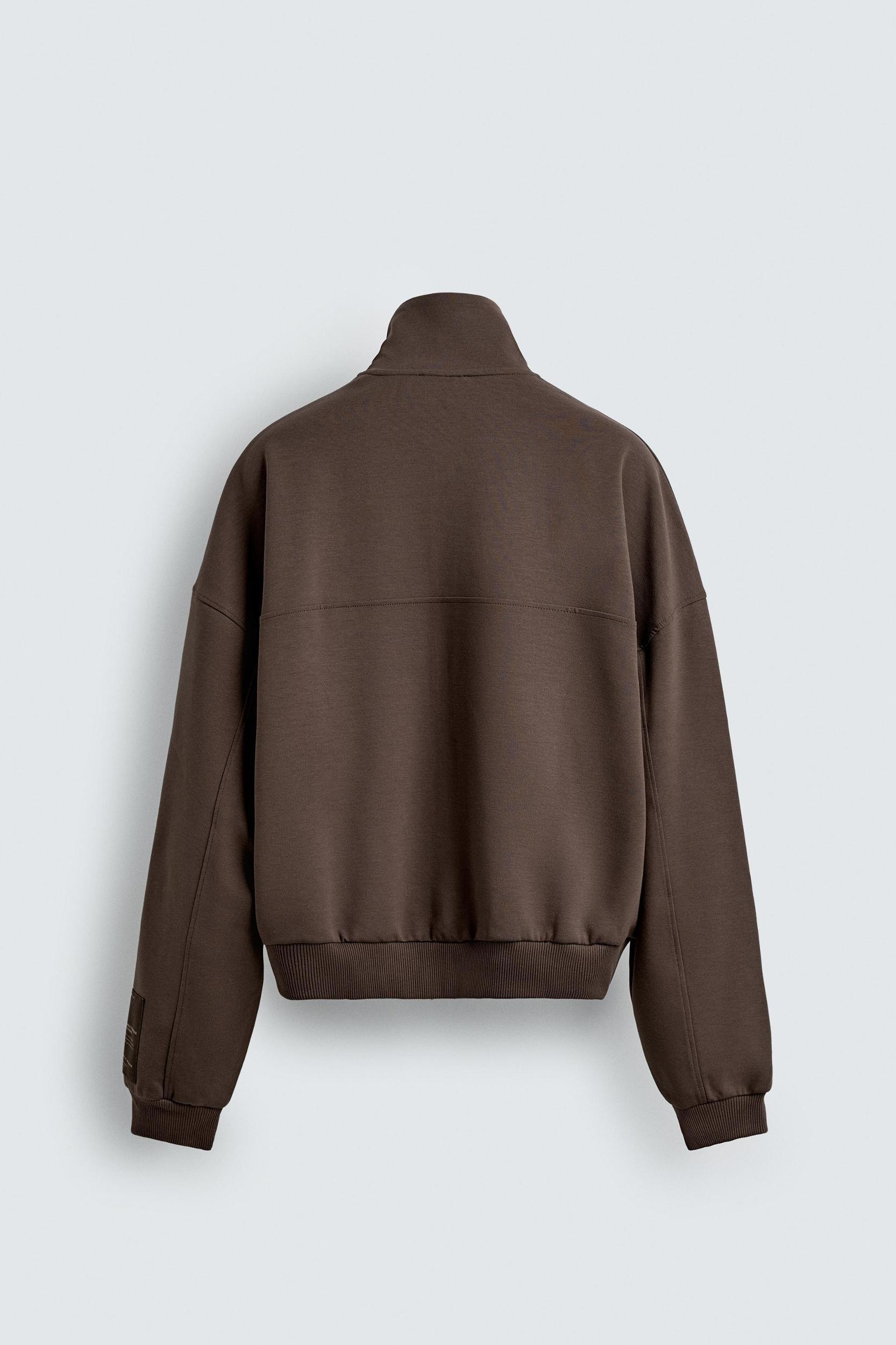 INTERLOCK JACKET WITH LABEL Product Image