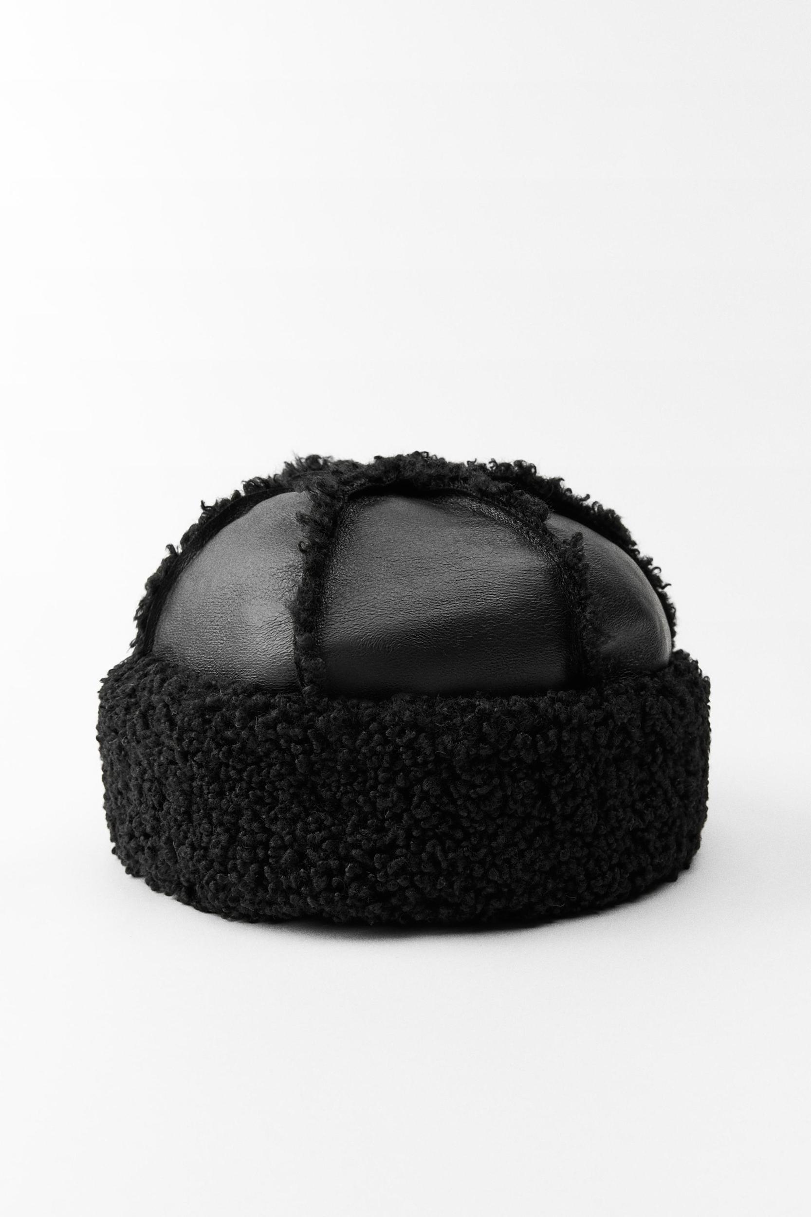 DOUBLE-FACED FLEECE LINED HAT Product Image