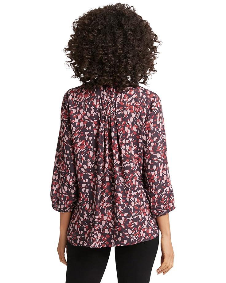 Sleeveless Pintuck Blouse Product Image