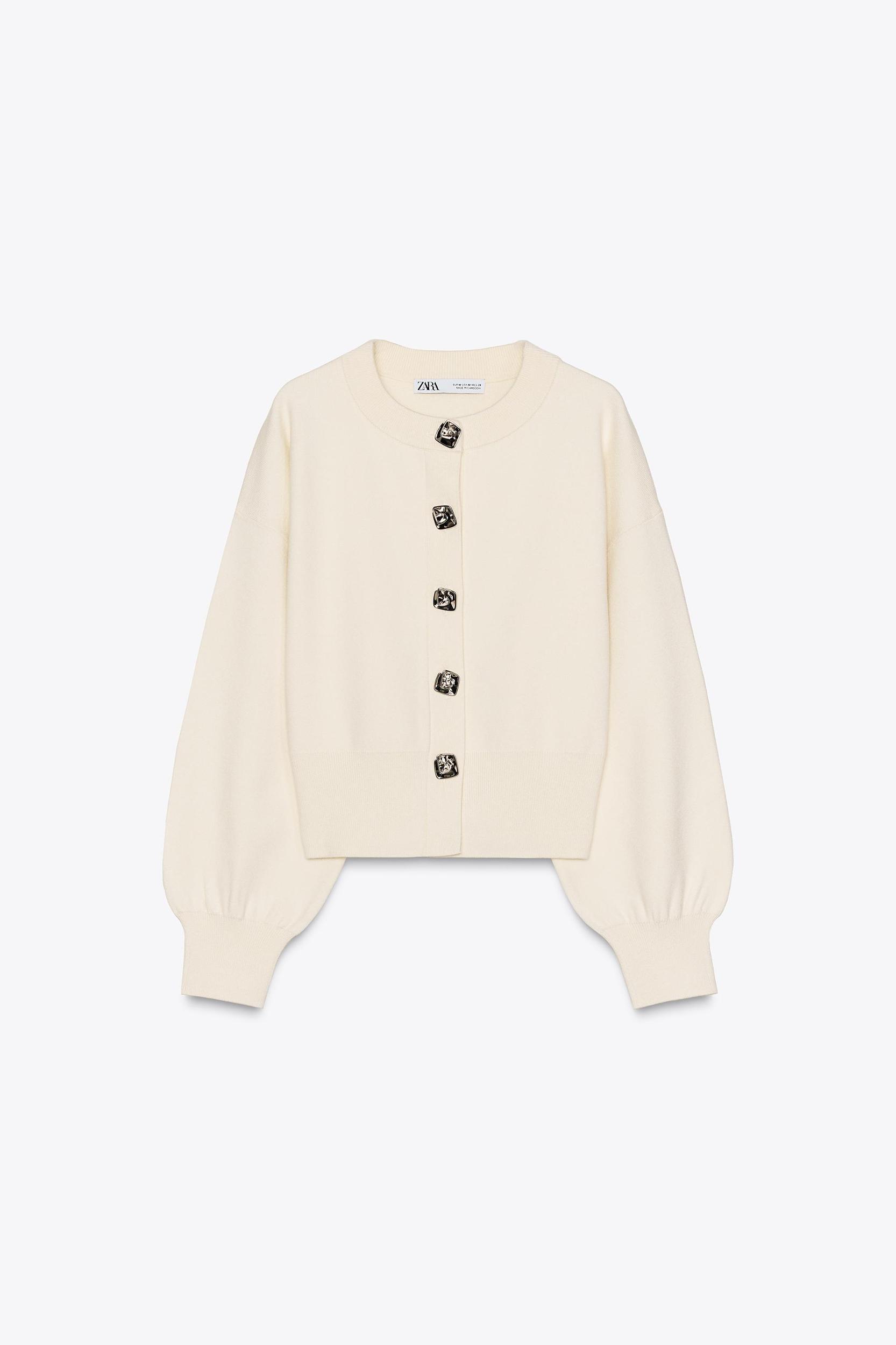 FLOWER BUTTON KNIT CARDIGAN Product Image