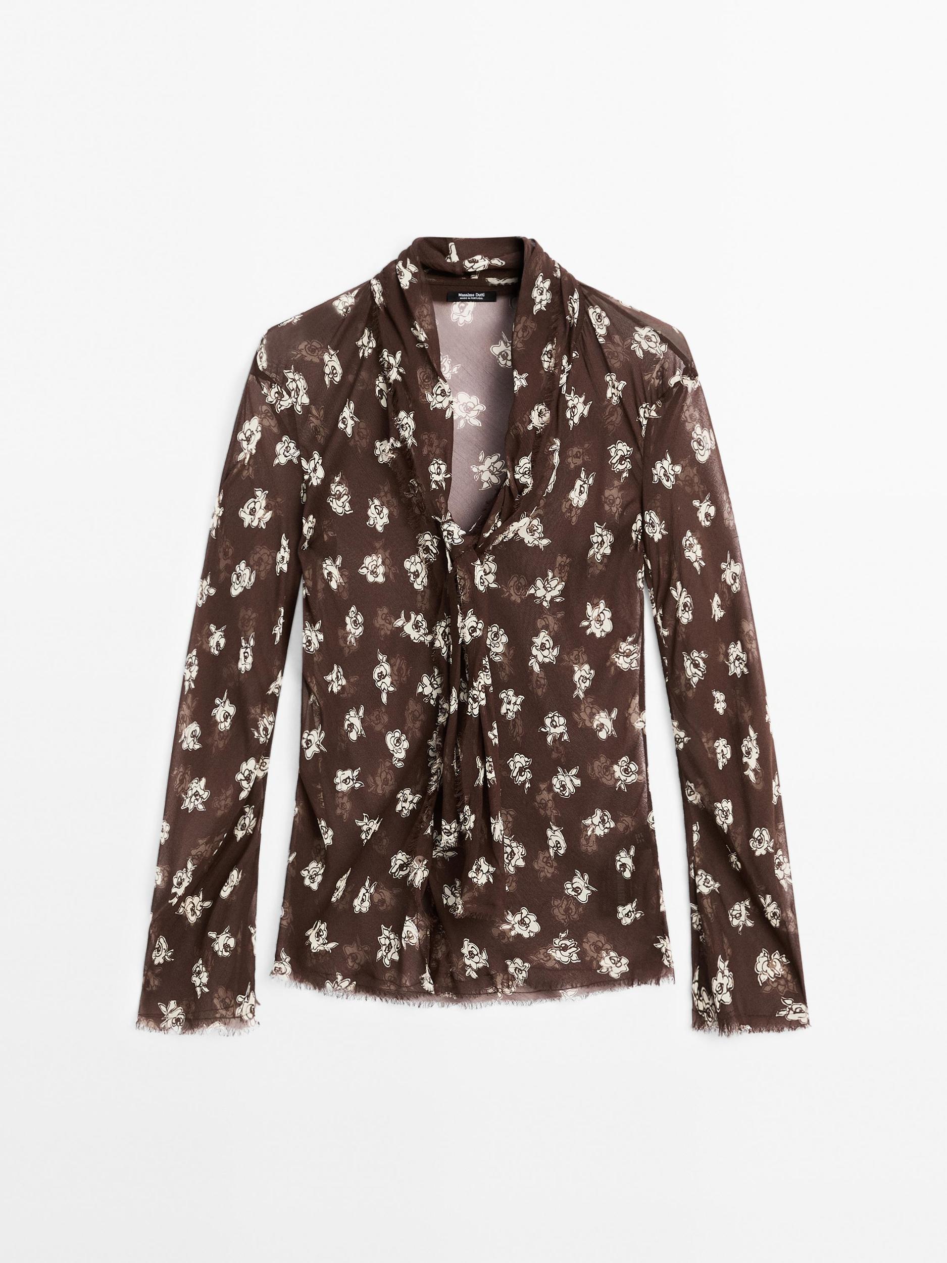 Flowing shirt with scarf collar Product Image
