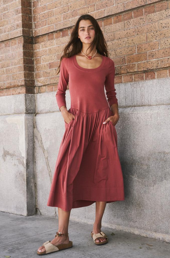 Aelia Mid Dress Product Image