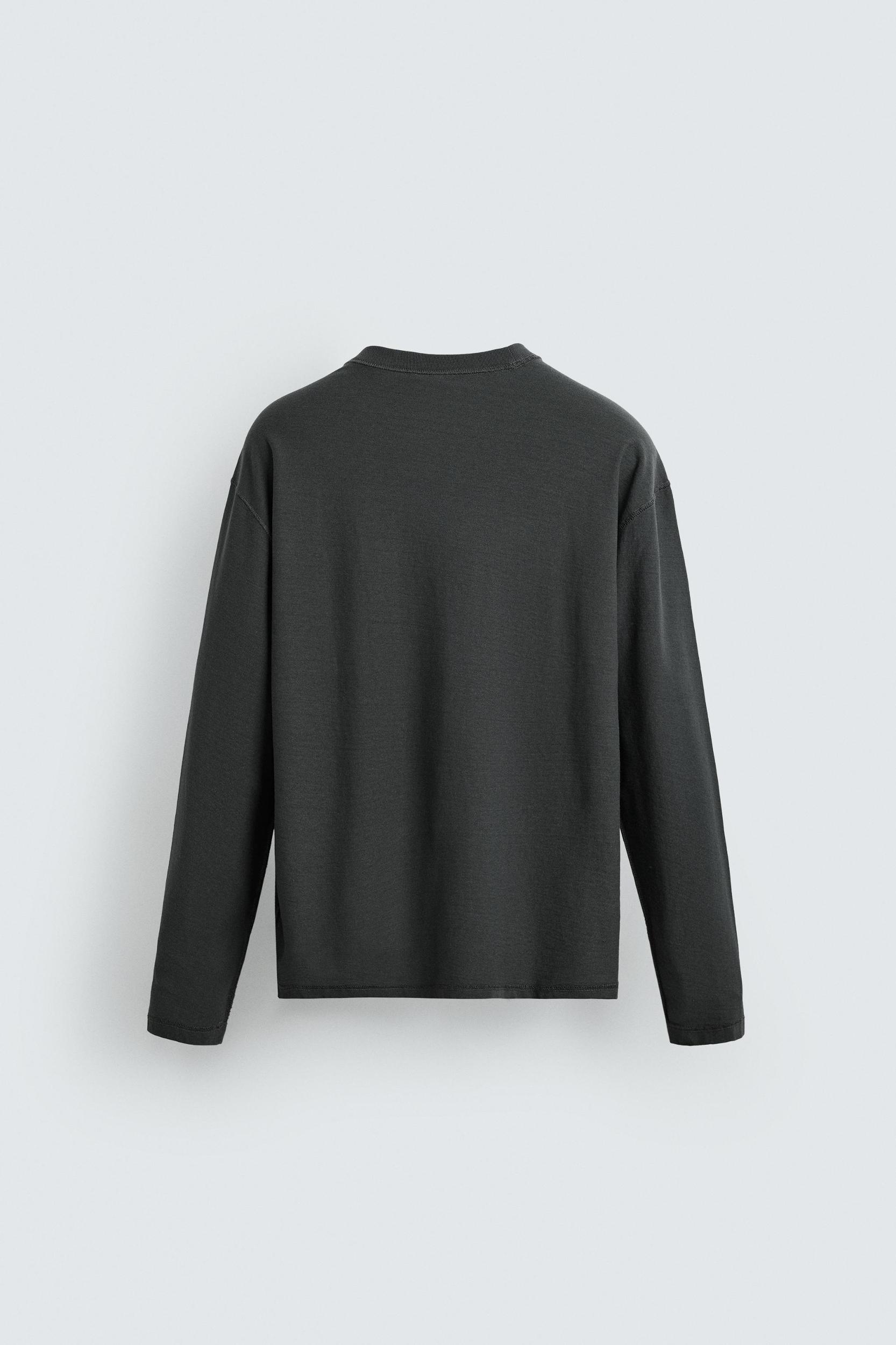 REVERSE EFFECT T-SHIRT Product Image