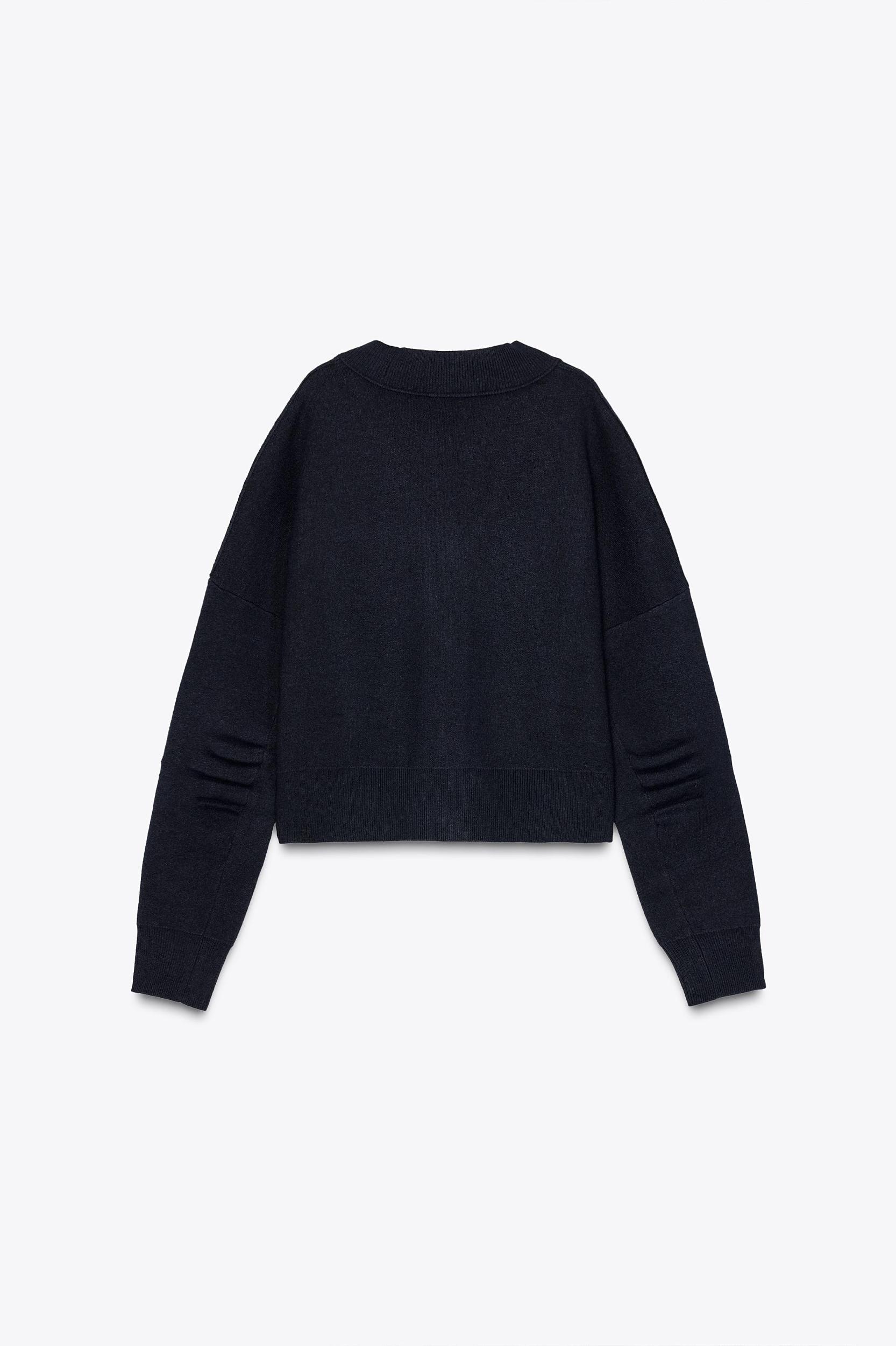 PLAIN KNIT GOLD BUTTON CARDIGAN Product Image