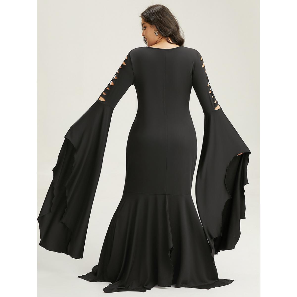 Plus Size Halloween Ripped Extra Long Sleeve Dress Black Women Elegant Plain V-neck Extra Long Sleeve Curvy Maxi Dress BloomChic 26/4X Product Image