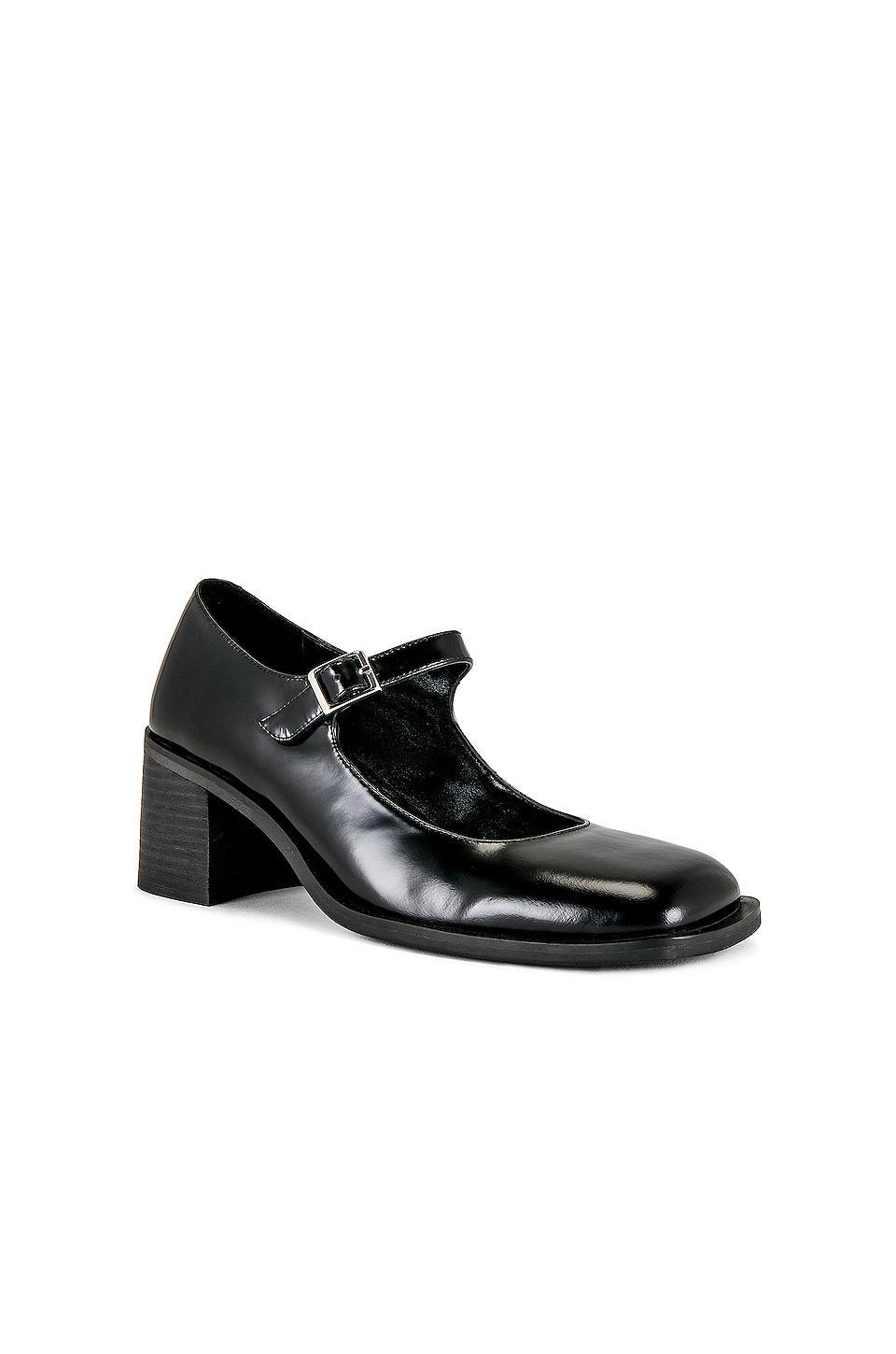 Loure Loafer Product Image