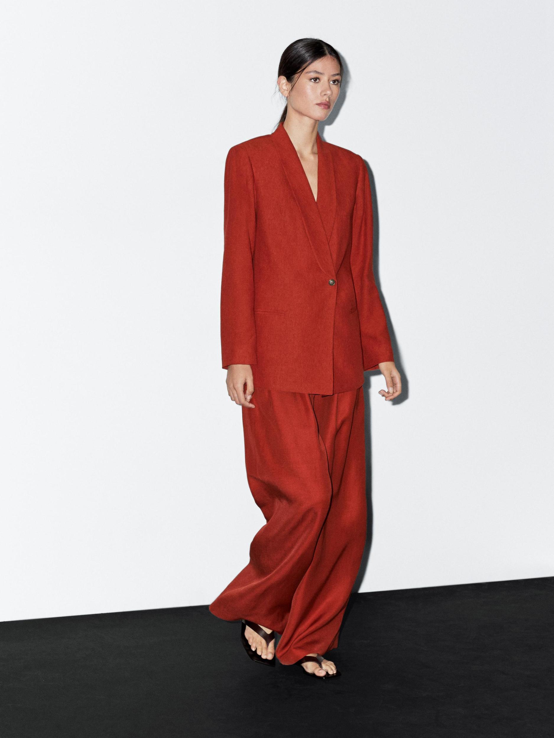Straight-leg trousers with double dart detail Product Image